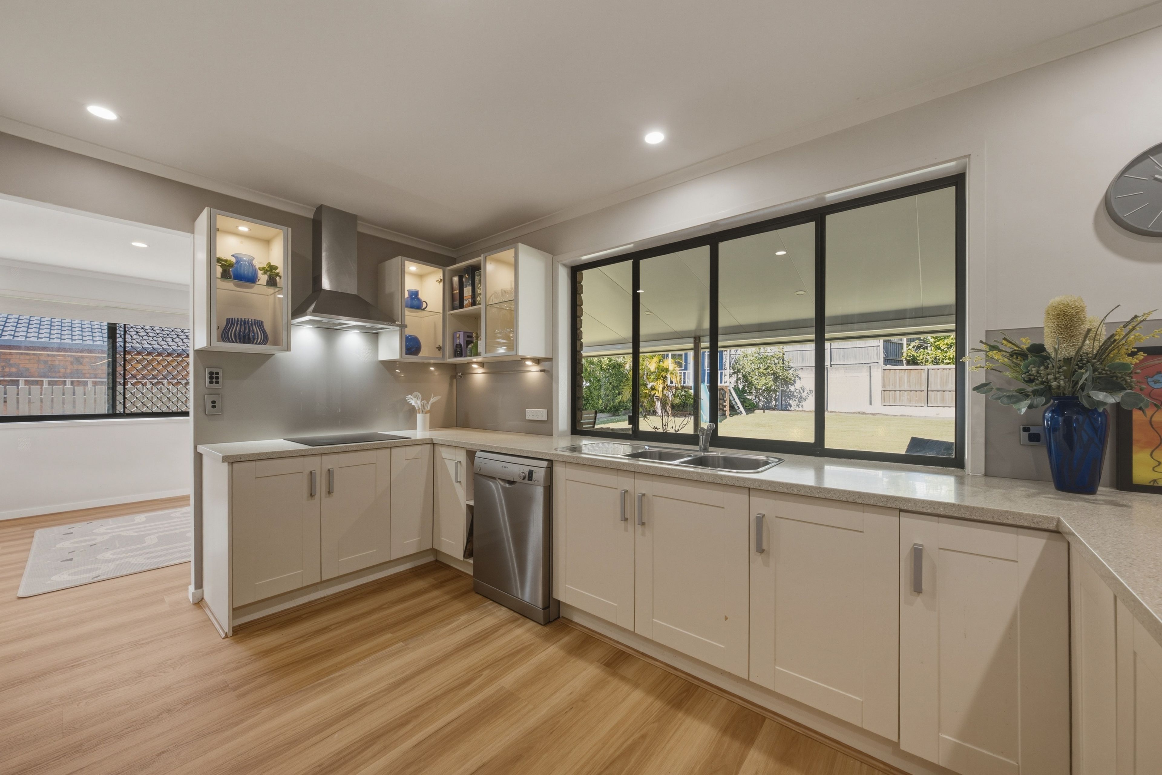 30 Sinatra Crescent — photo 6 of 30