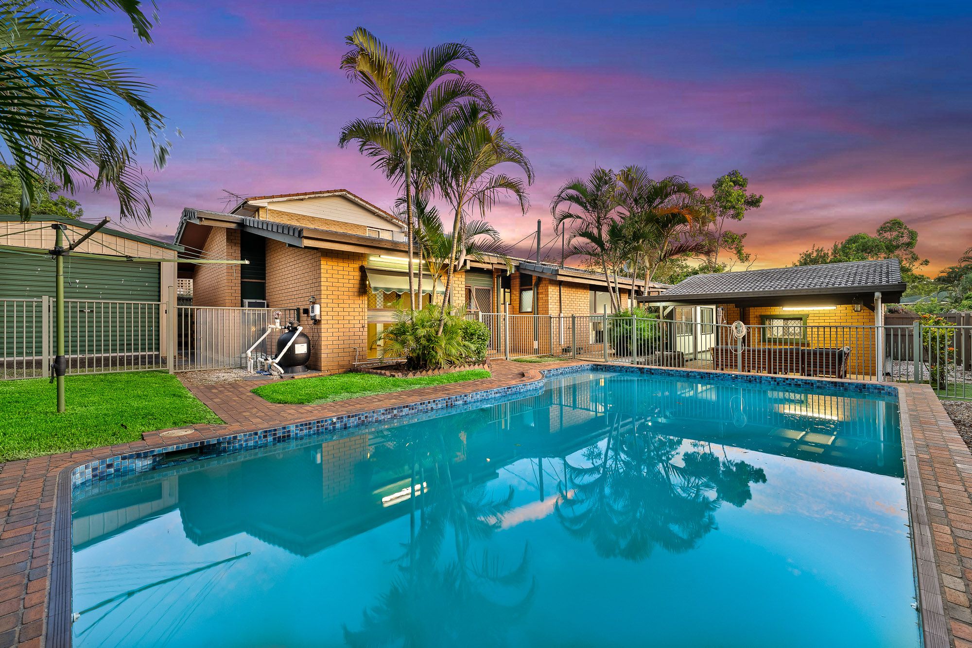 7 Brooklands Street, Eight Mile Plains QLD 4113