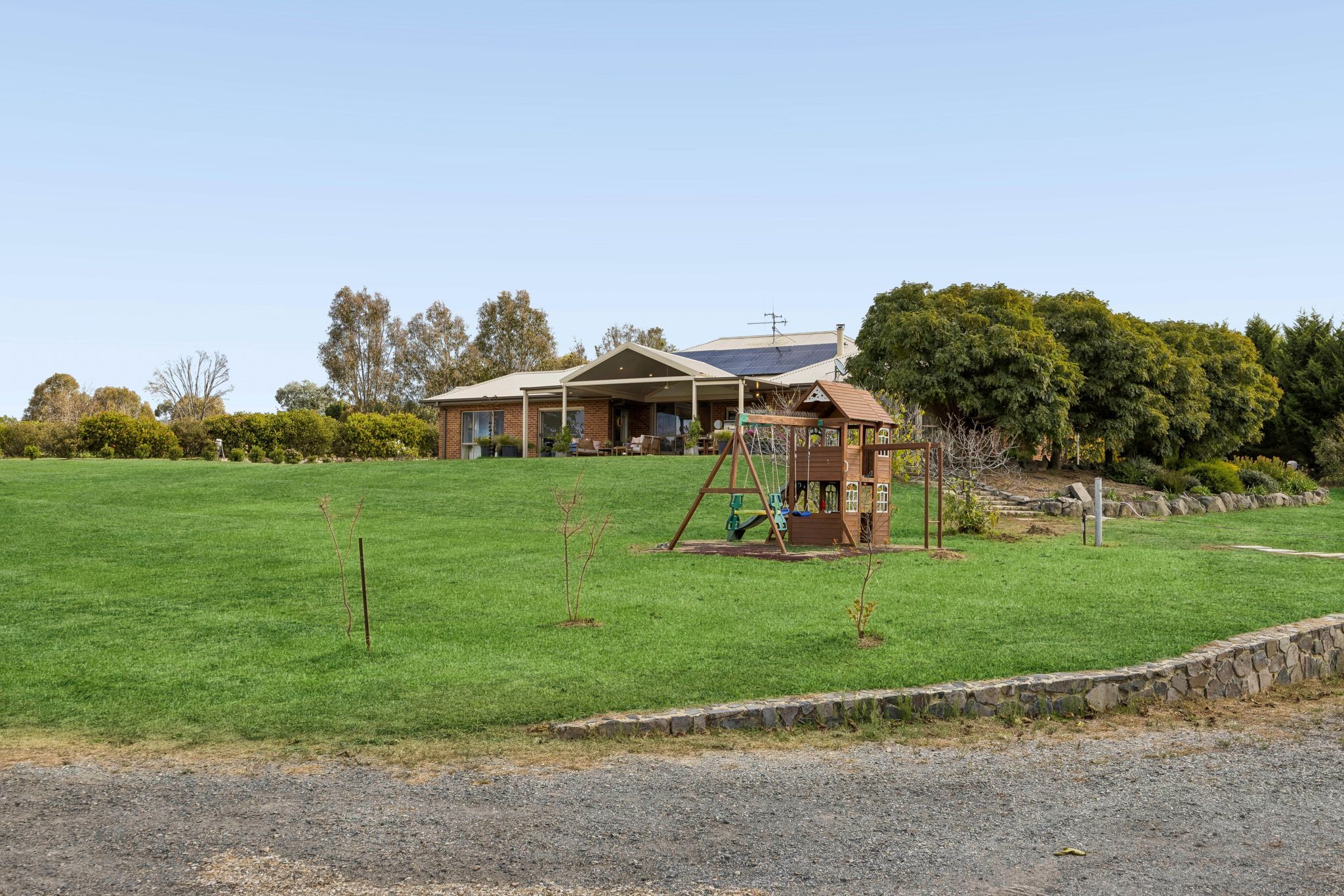 'The Finches', 7 Galloway Place — photo 27 of 30