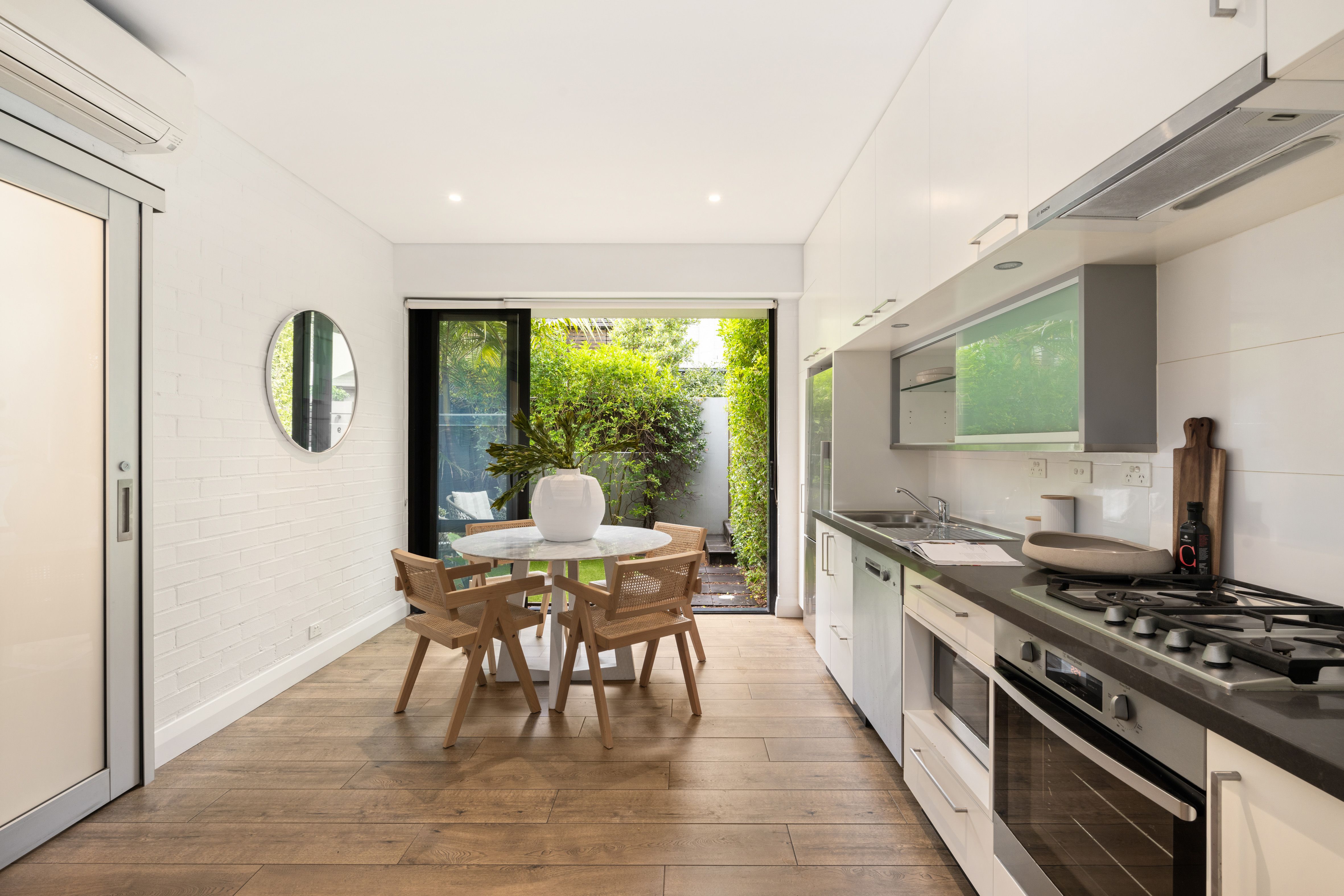 2/31-41 Queen Street, Beaconsfield, NSW 2015