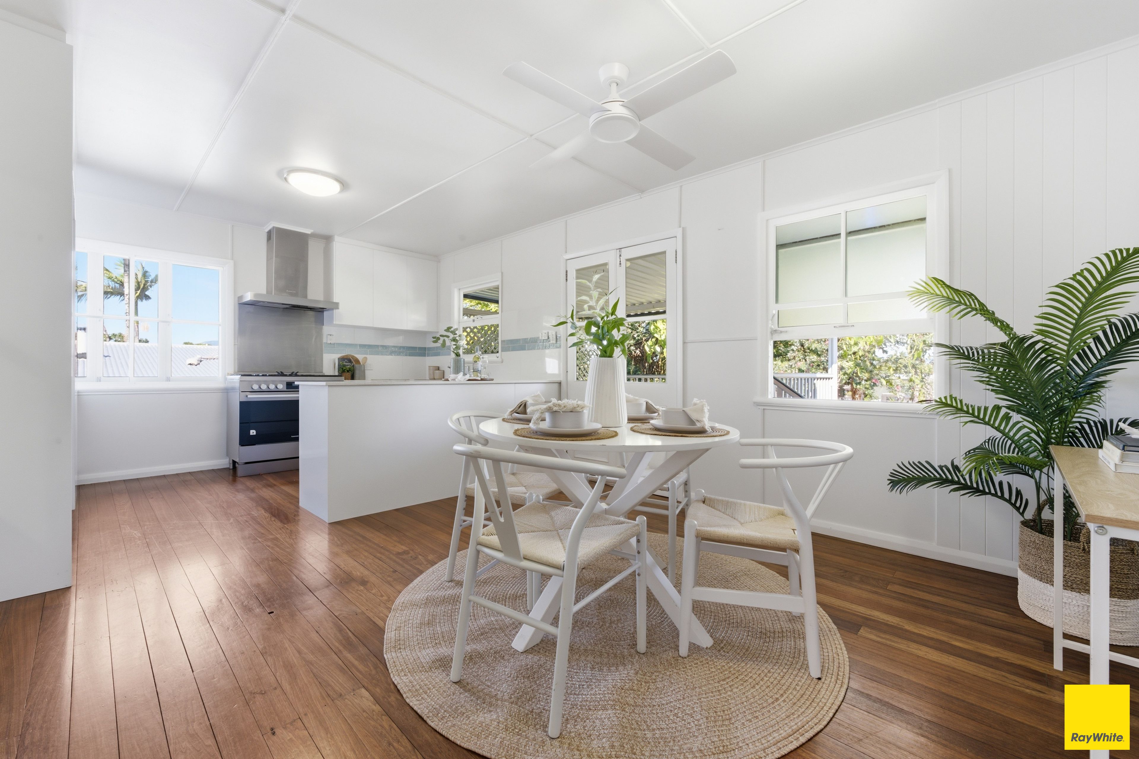 153 Greenslopes Street — photo 11 of 30