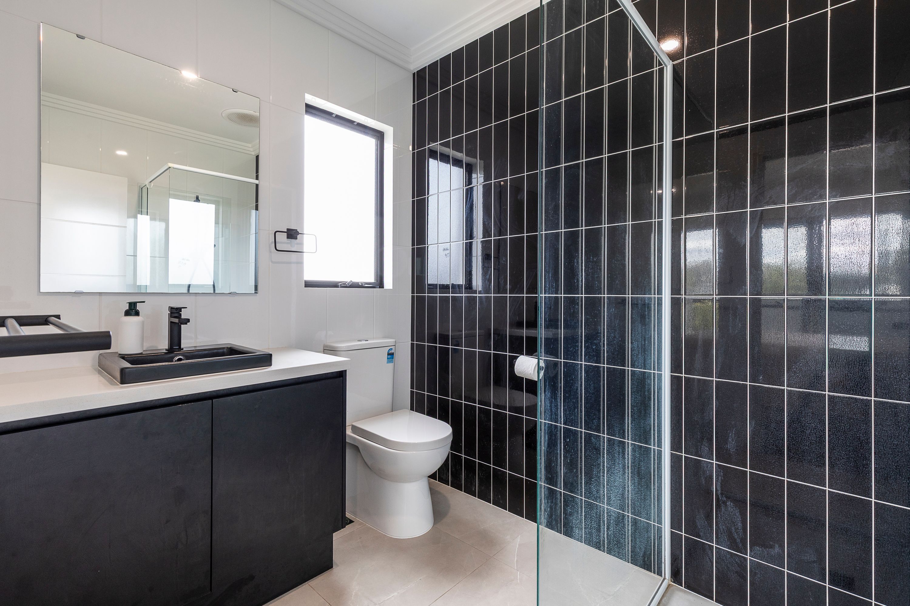 28 Leeder Street — photo 15 of 25