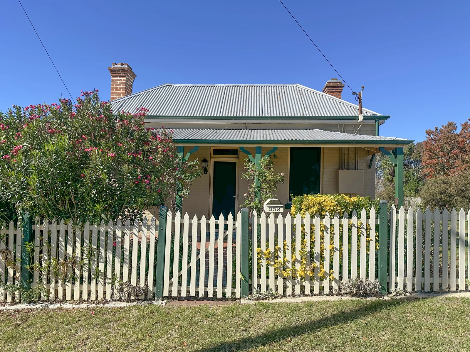 358 Peel Street, Bathurst, NSW 2795