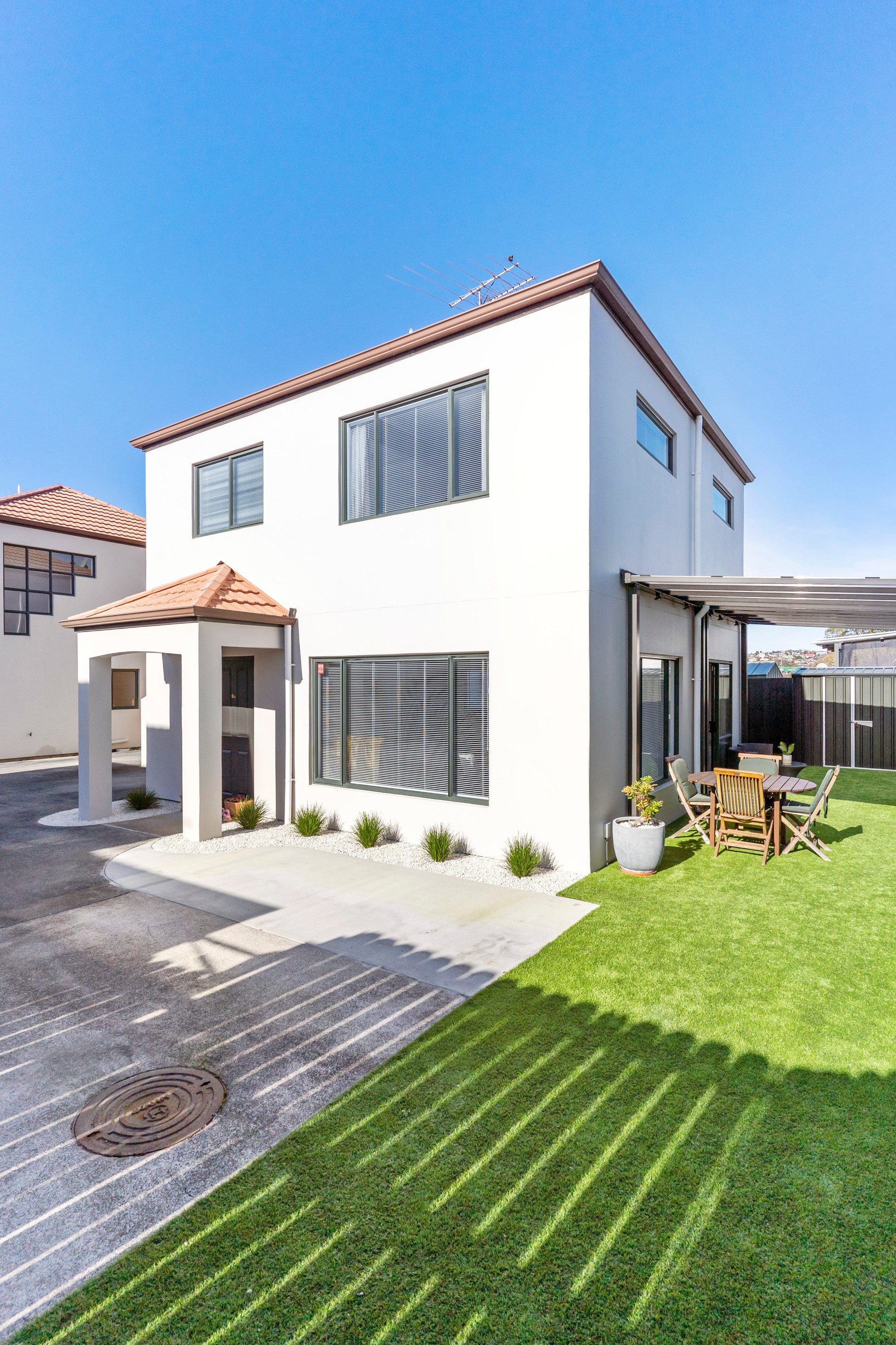 8a Fiesta Drive, Half Moon Bay, Manukau City