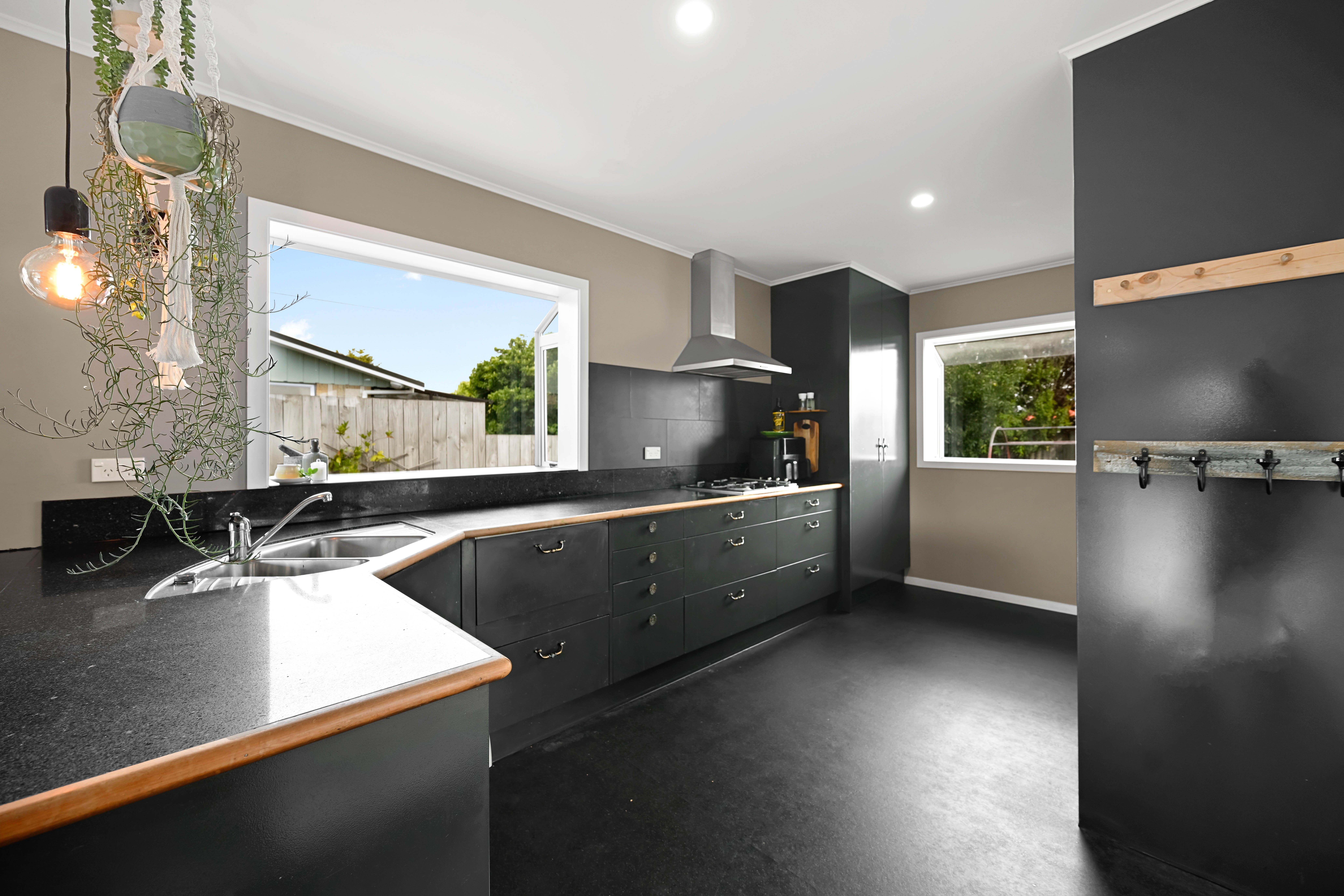 16 Minifie Avenue, Melville, Hamilton City