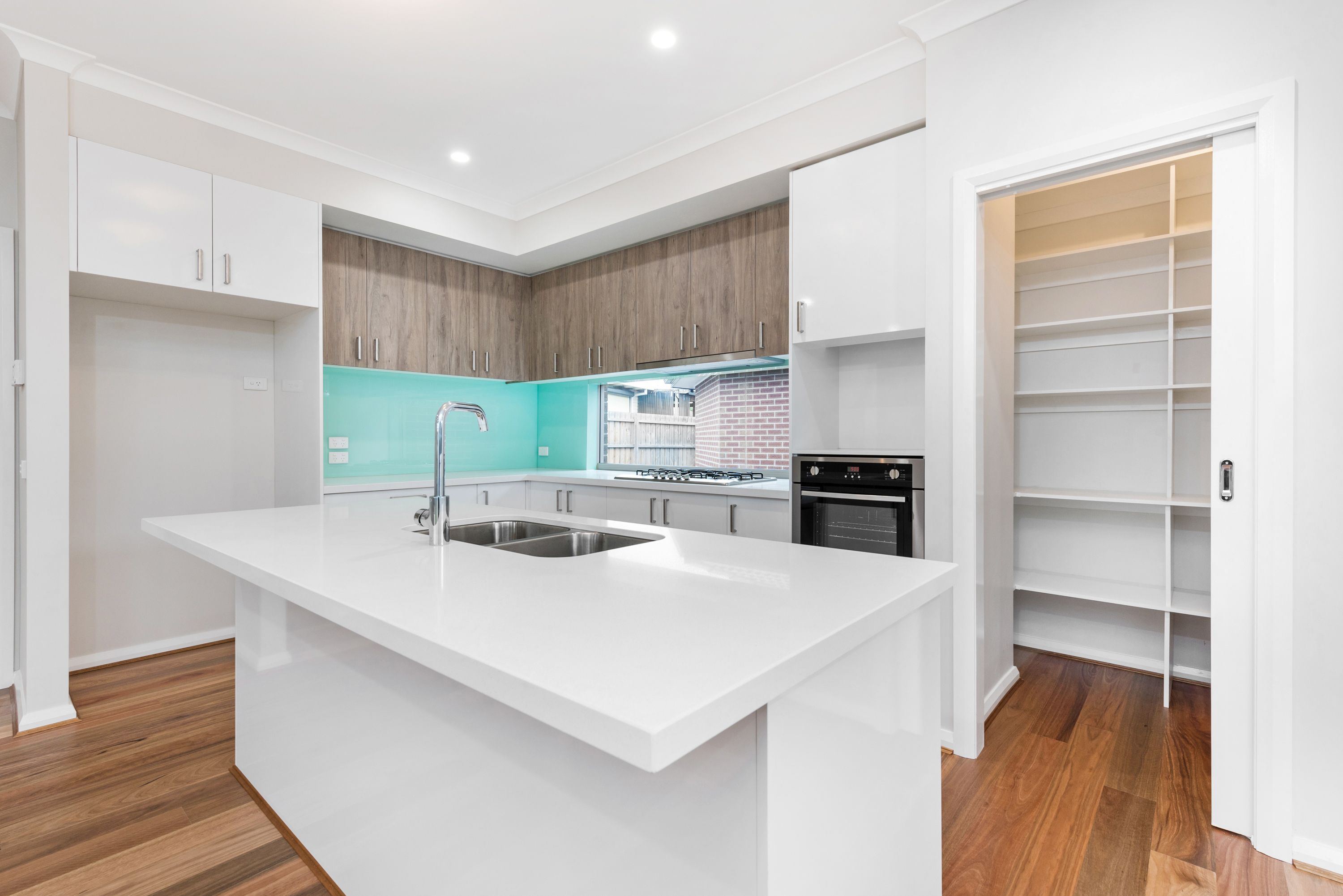 2/67 Rankin Road, Ferntree Gully, VIC 3156