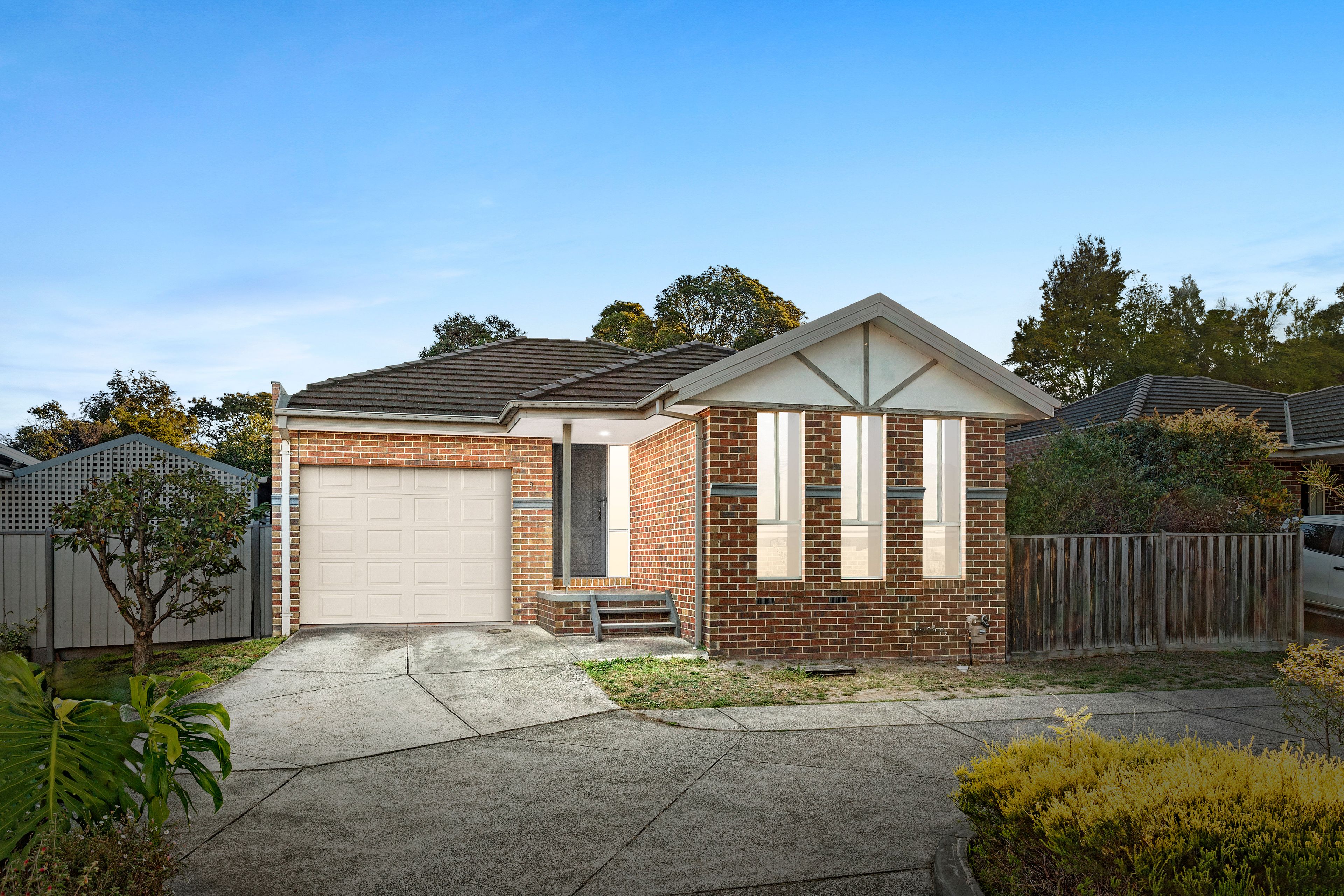 4 Palm Grove, Kilsyth VIC 3137