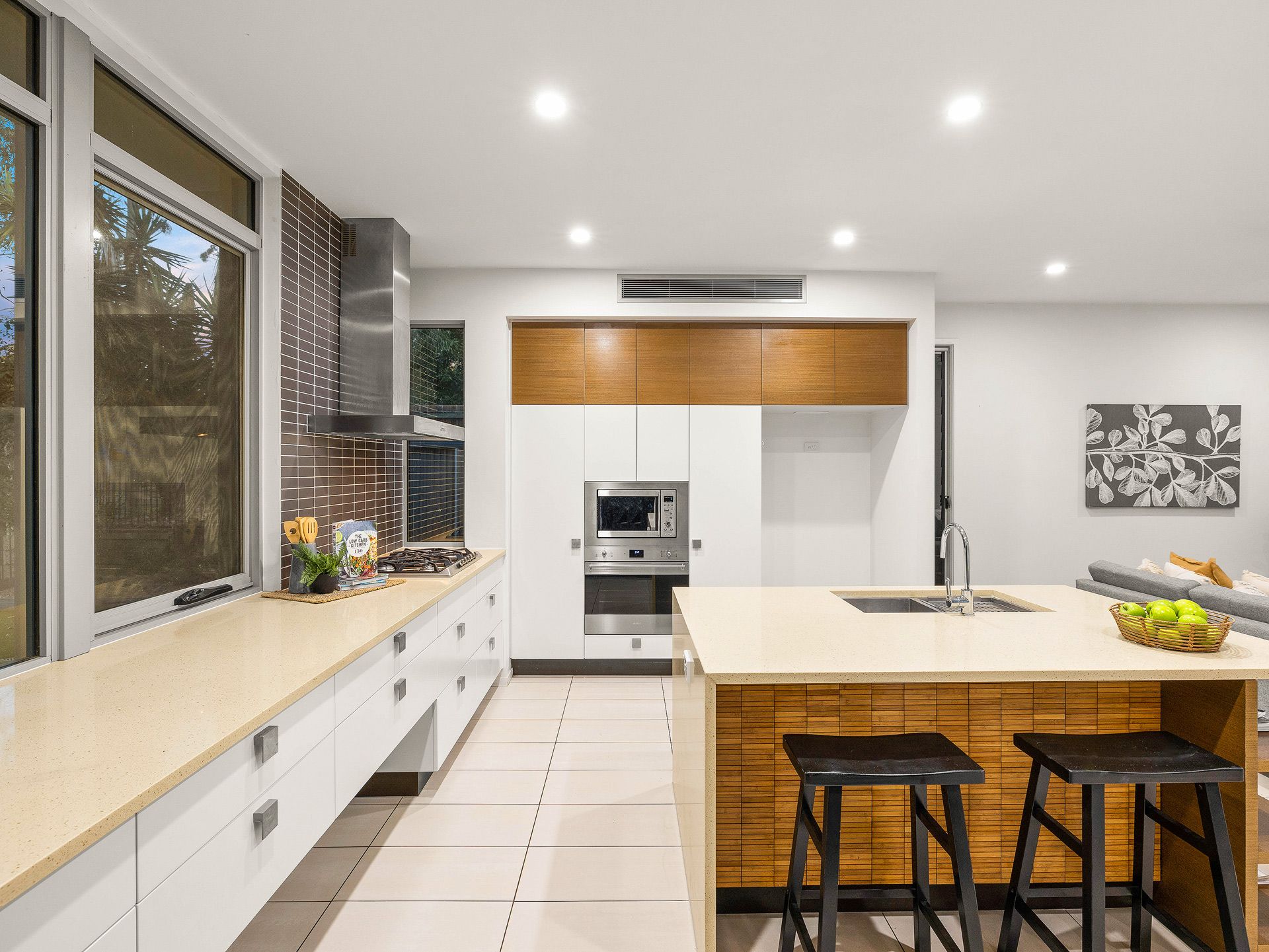 9 Spyglass Lane, Brookwater, QLD 4300