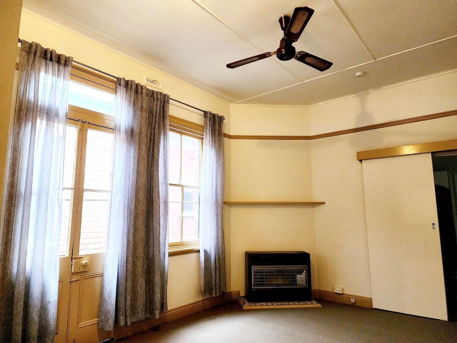 15 Read Avenue, Lithgow, NSW 2790