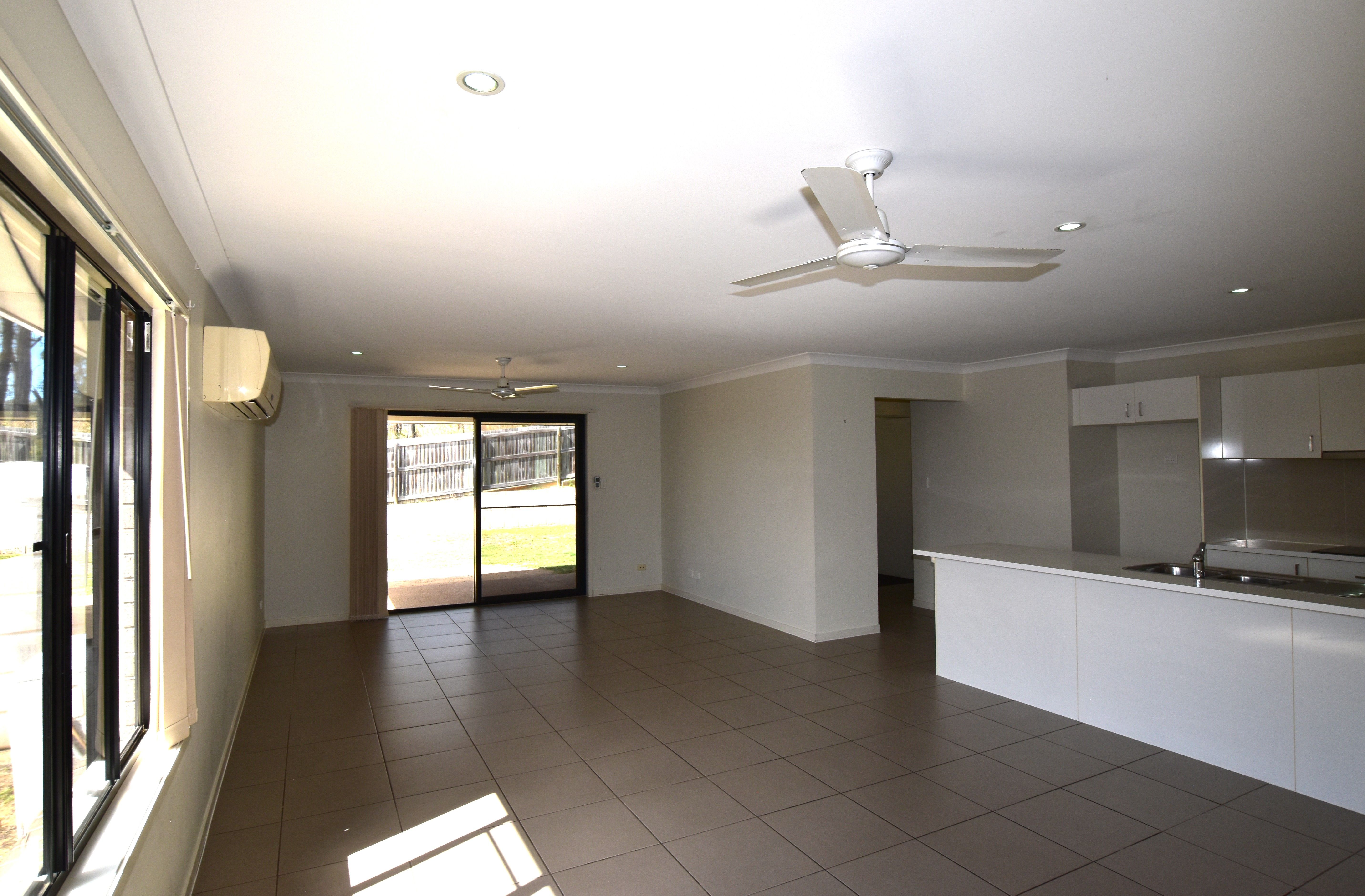 43 Liriope Drive, Kirkwood, QLD 4680
