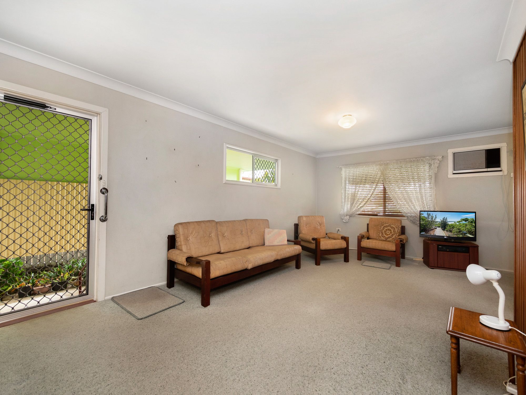24 Hunter Street — photo 7 of 16