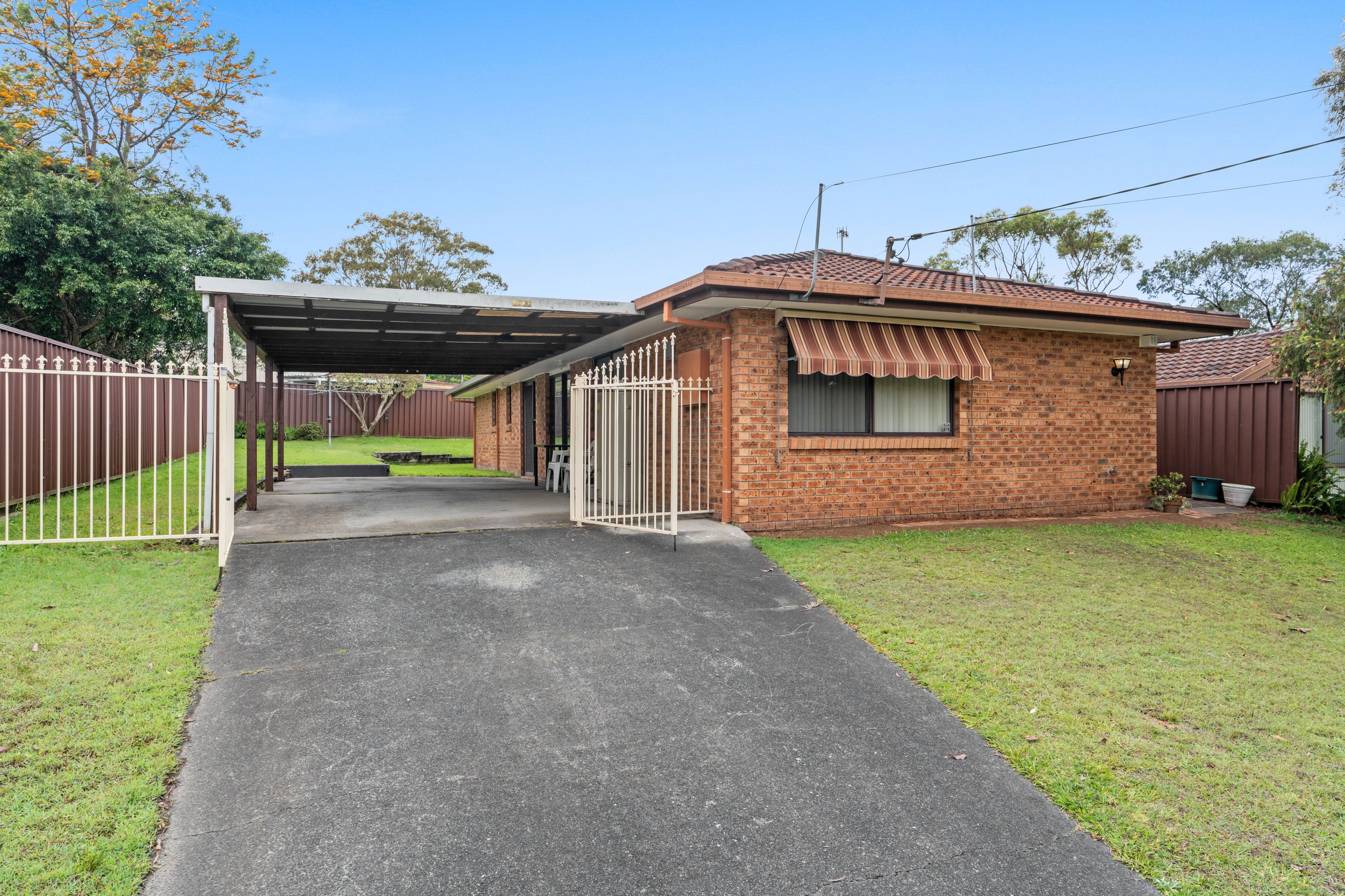 12 Oakehampton Court — photo from Ray White Bateau Bay | Killarney Vale