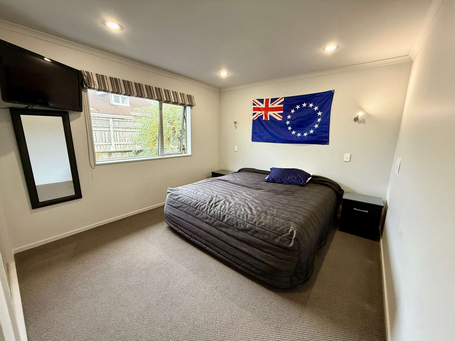 315 Tay Street photo 17