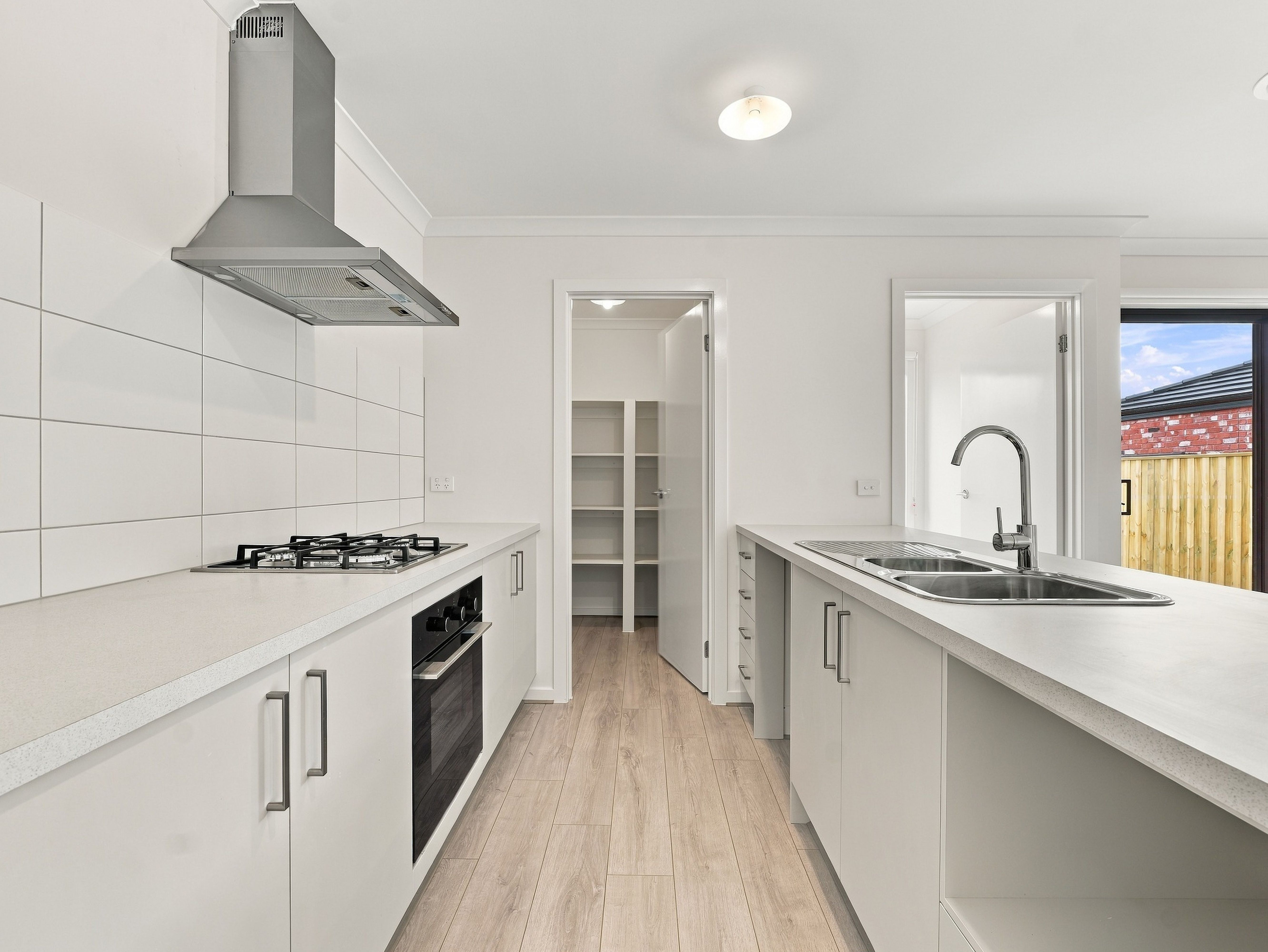 43 Rosedale Circuit — photo 4 of 22
