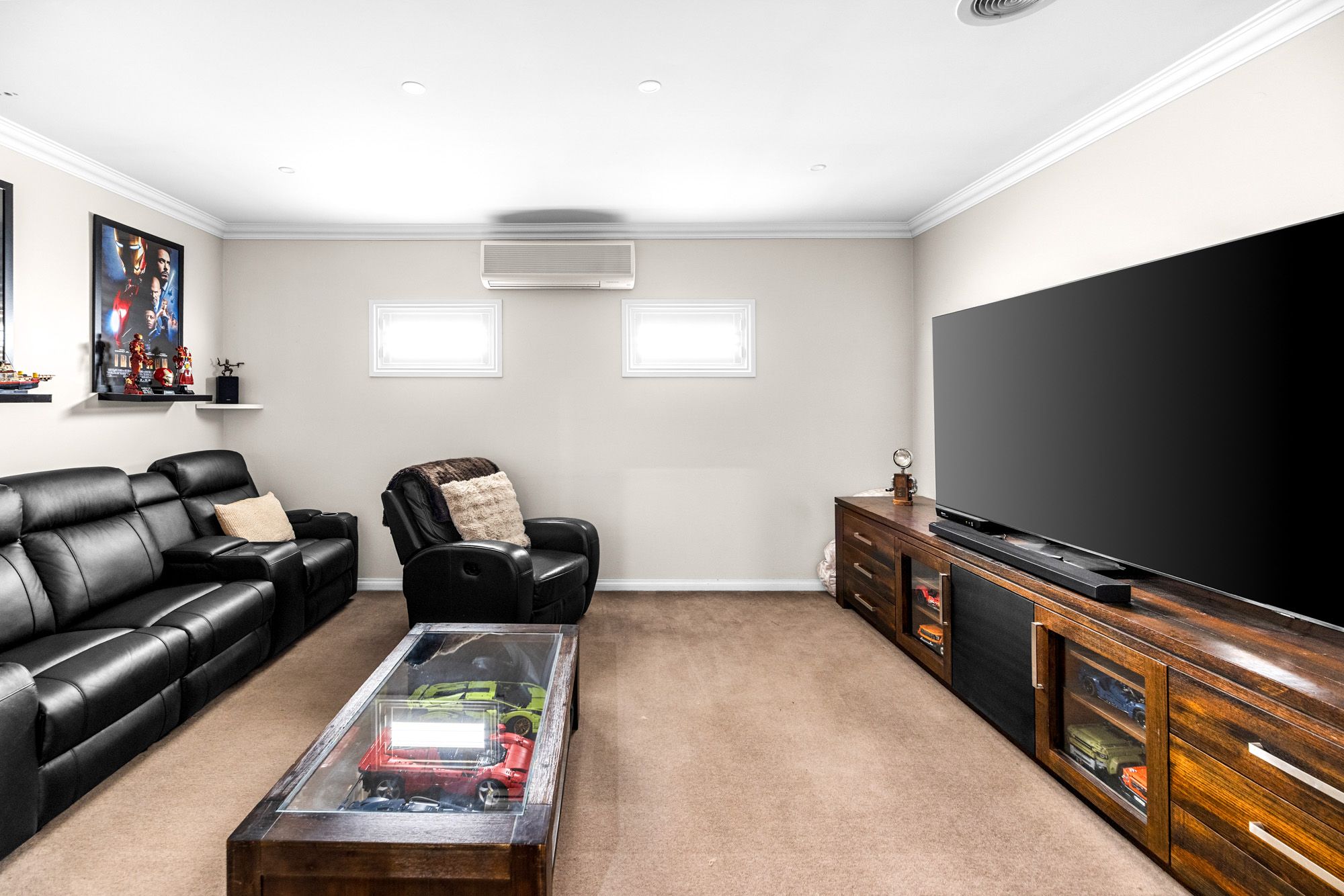 32 Carter Avenue — photo 9 of 24