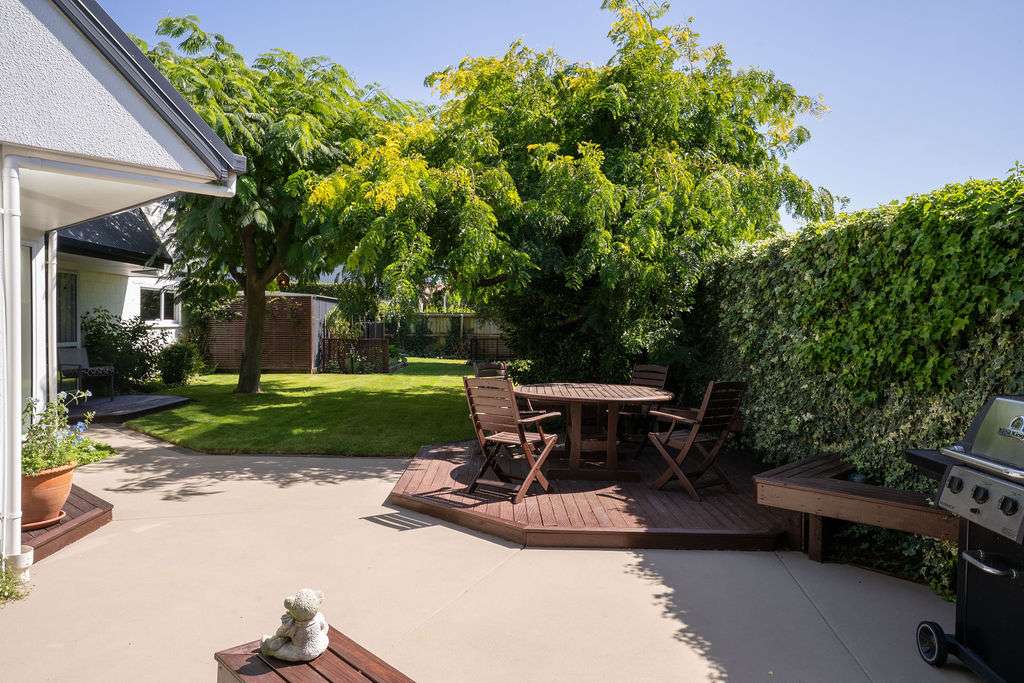 82A Withells Road photo 39