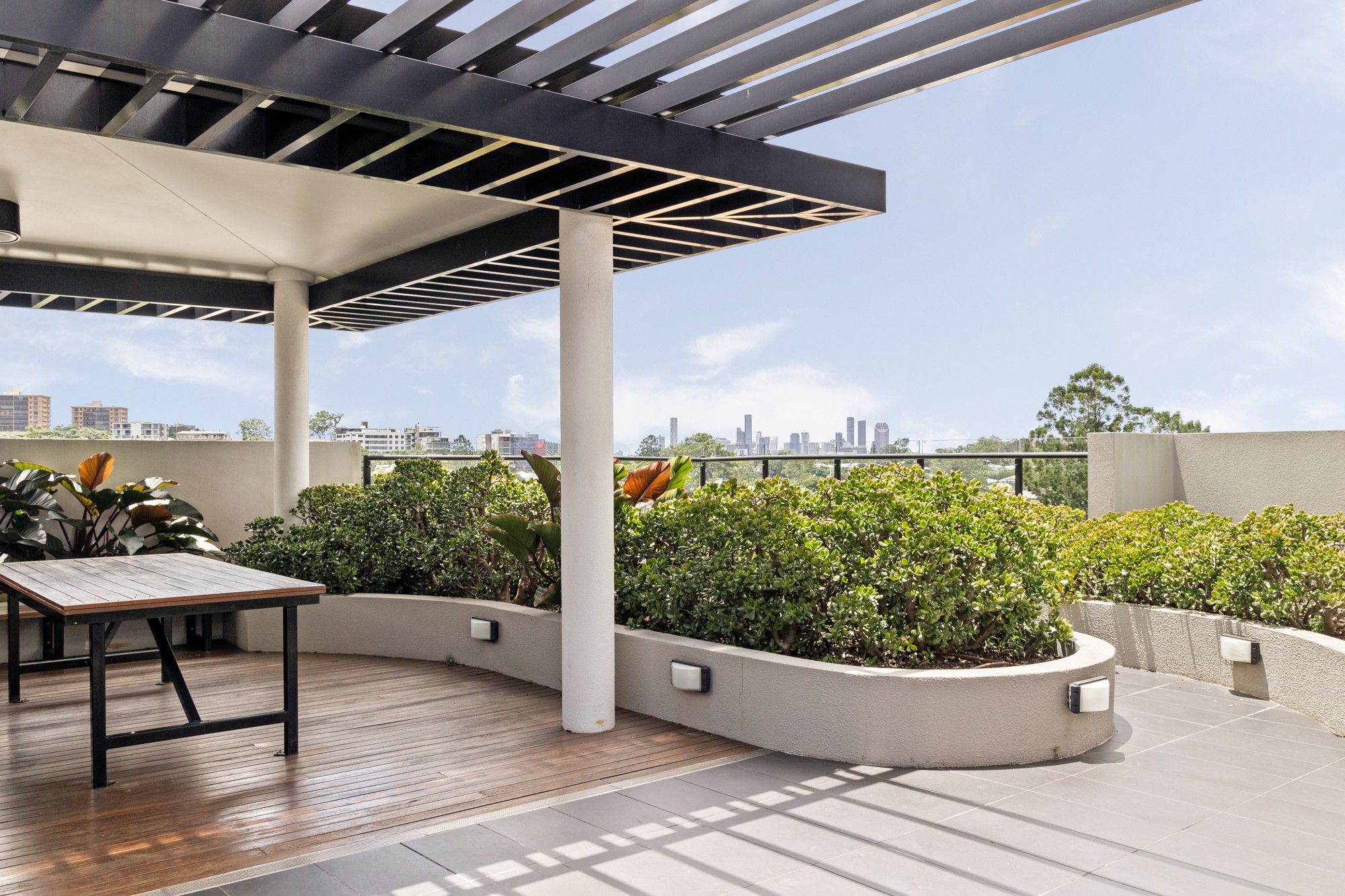 409/133 Clarence Road, Indooroopilly, QLD 4068