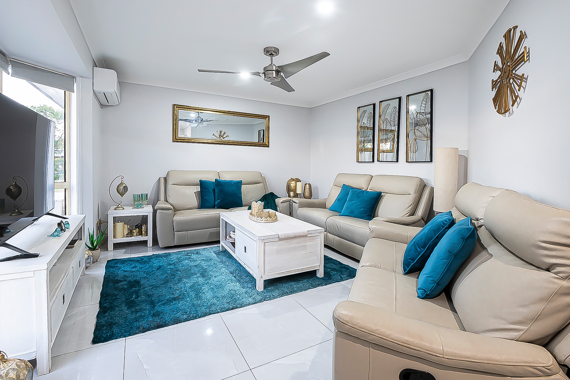 8 Isaac Court, Hillcrest, QLD 4118