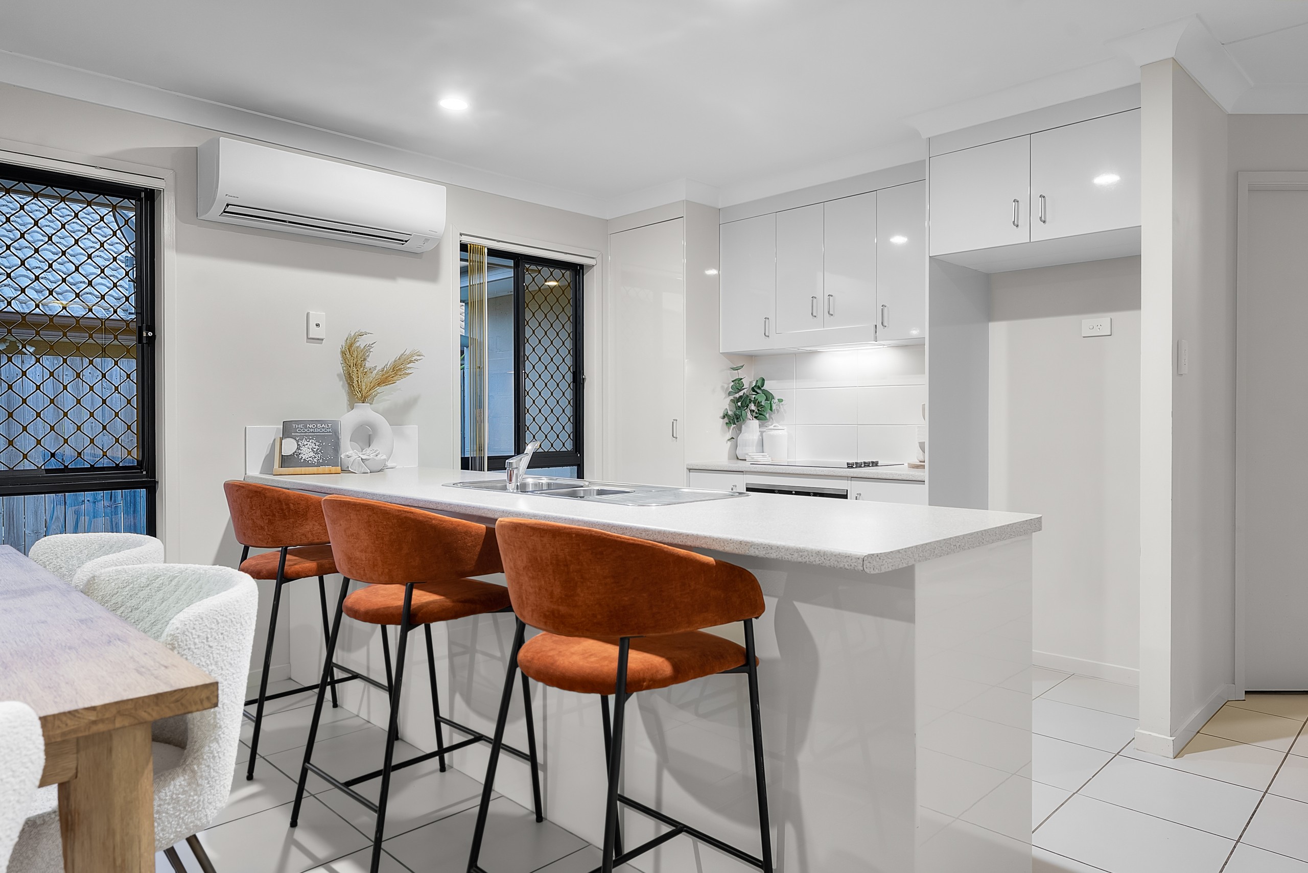 7 Nina Crescent, North Lakes, QLD 4509