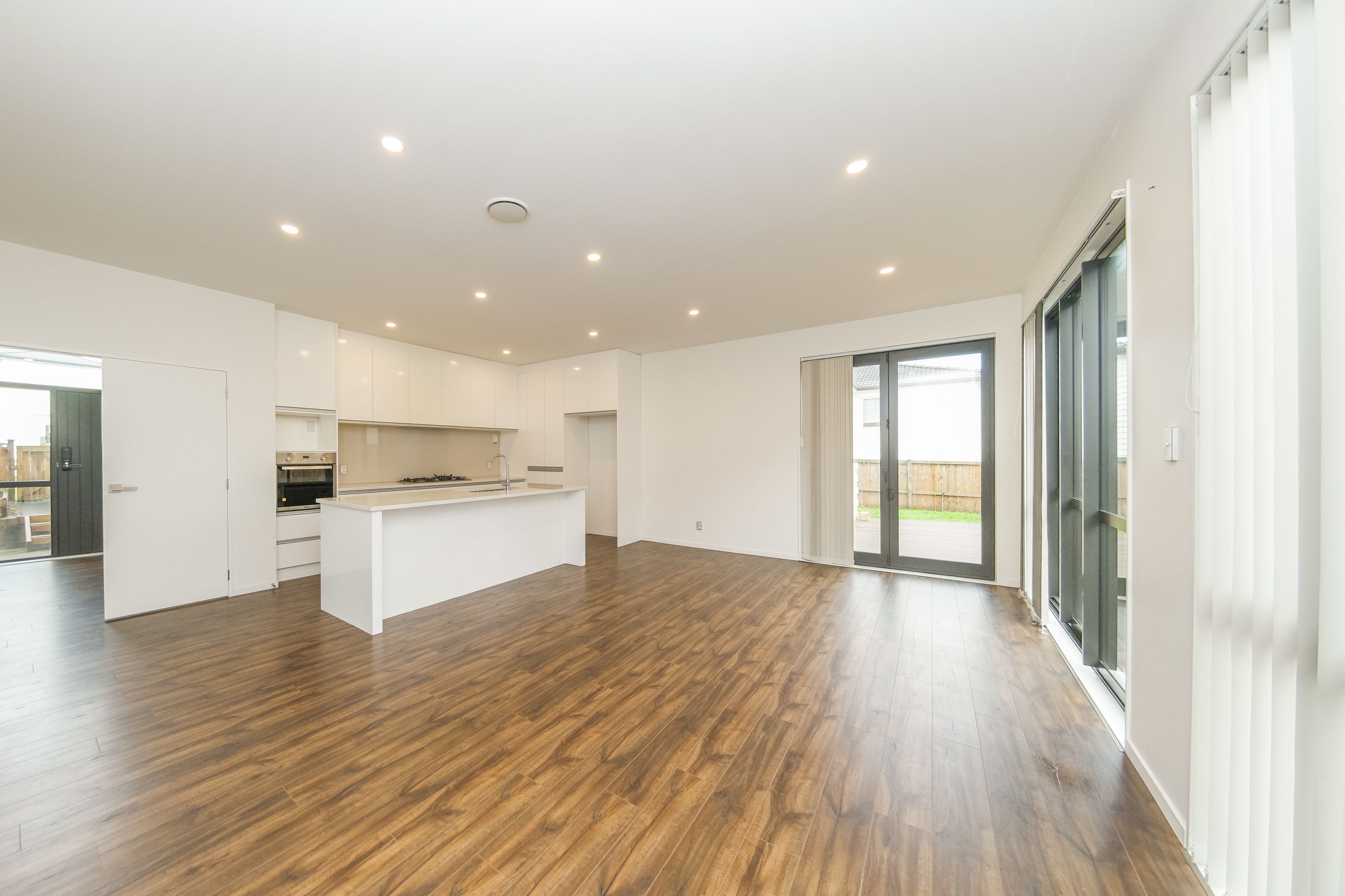 2 Azzurro Way, Flat Bush, Manukau City