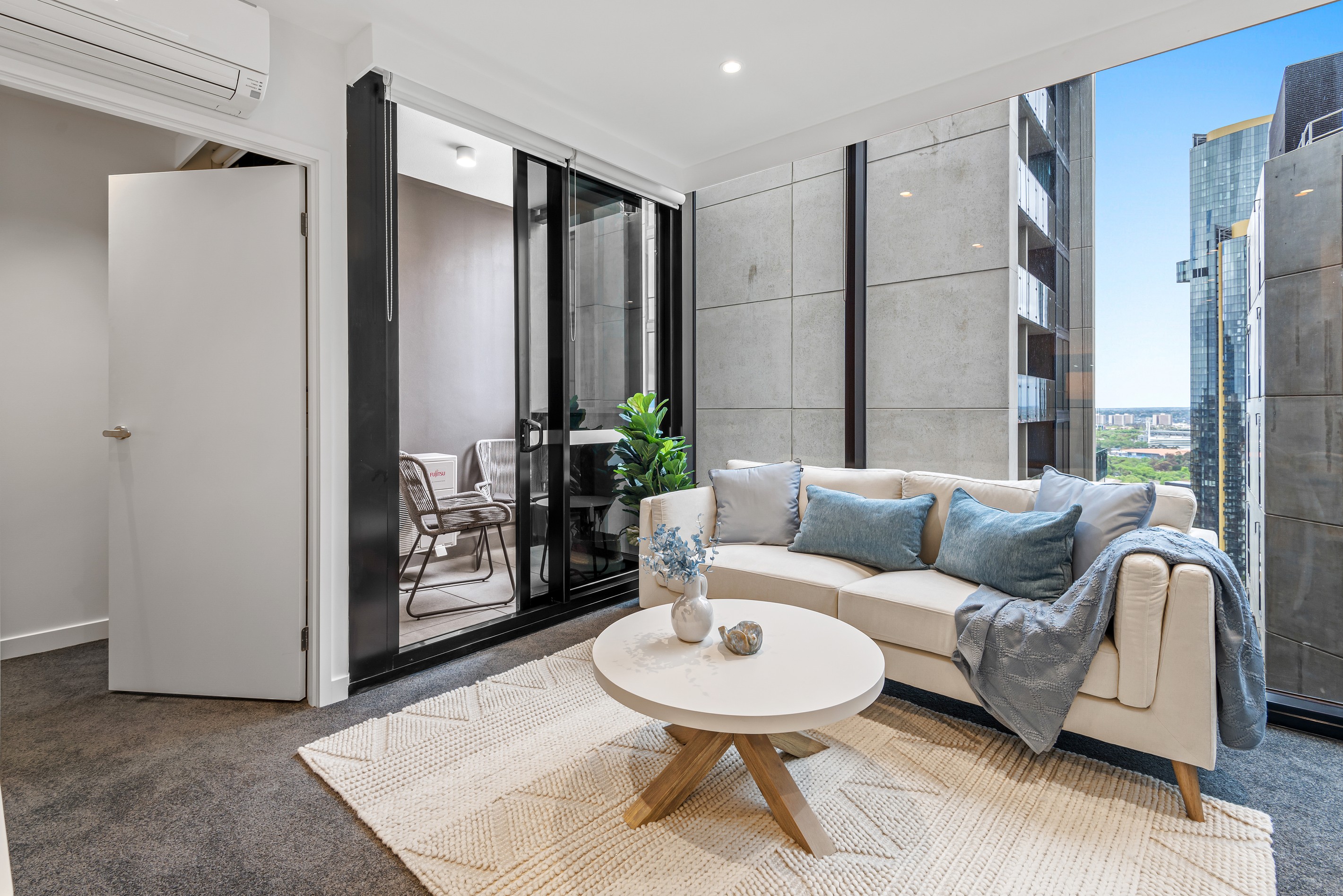 3704/245 City Road, Southbank, VIC 3006