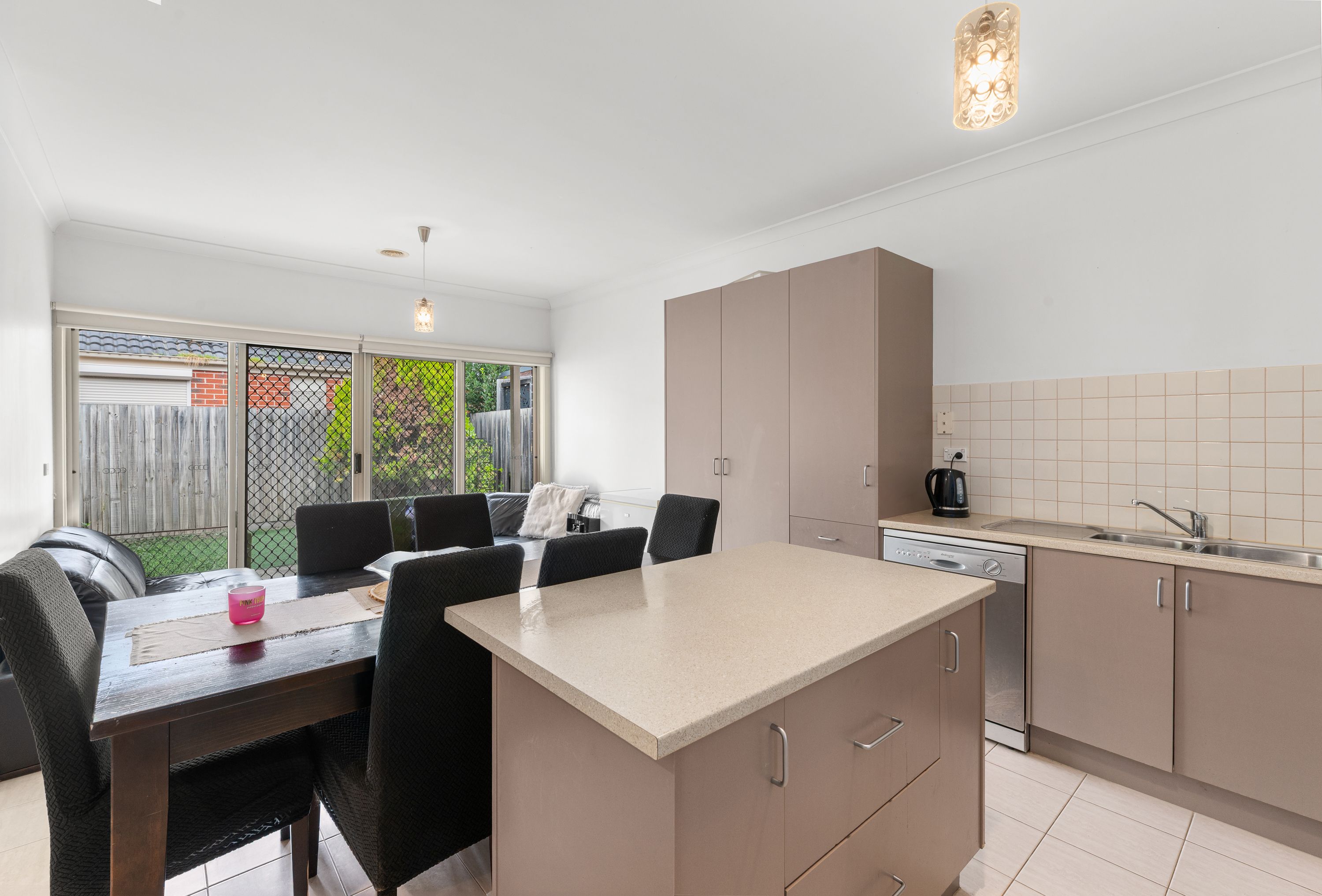 6 Kerford Court, South Morang, VIC 3752