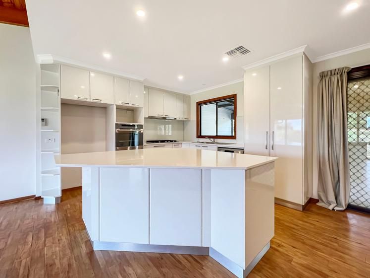 71 Woodburn Lane, Wallaroo, NSW 2618