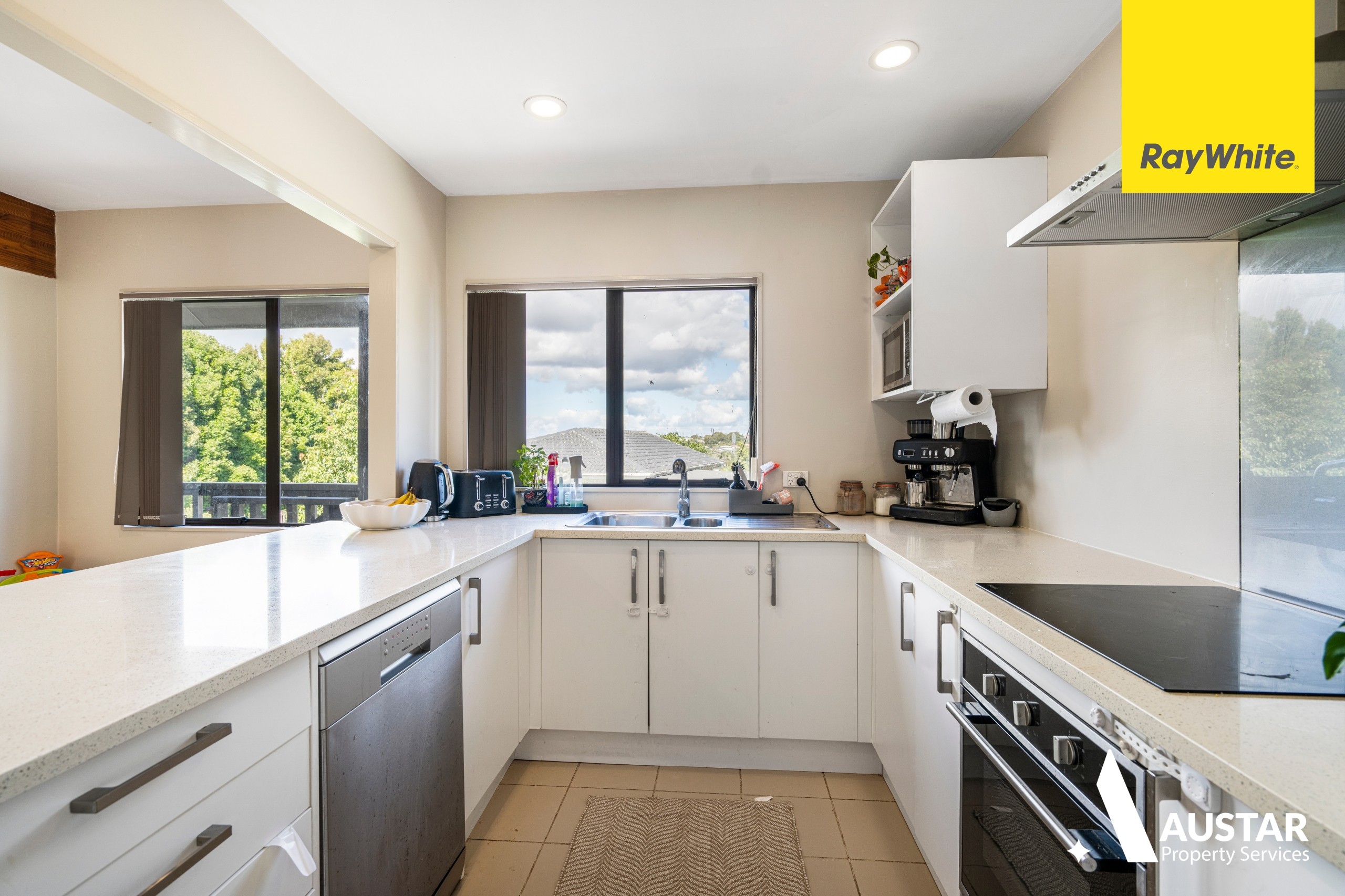 2/29 Kemp Road, Massey, Waitakere City