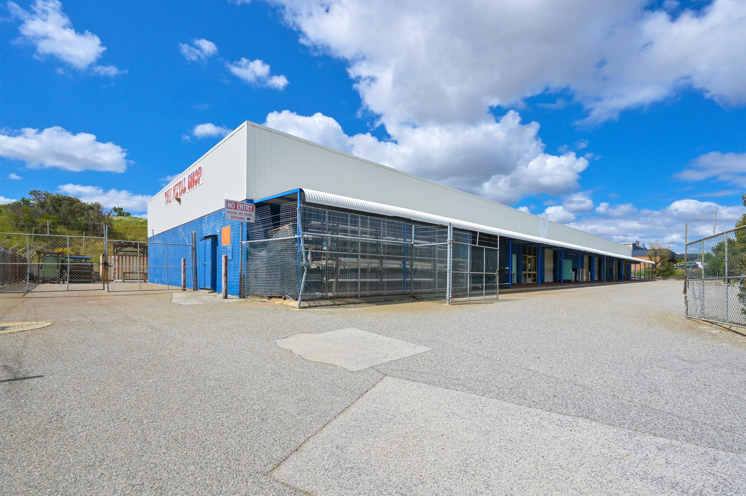 5 Broadmeadows Street, Bibra Lake, WA 6163