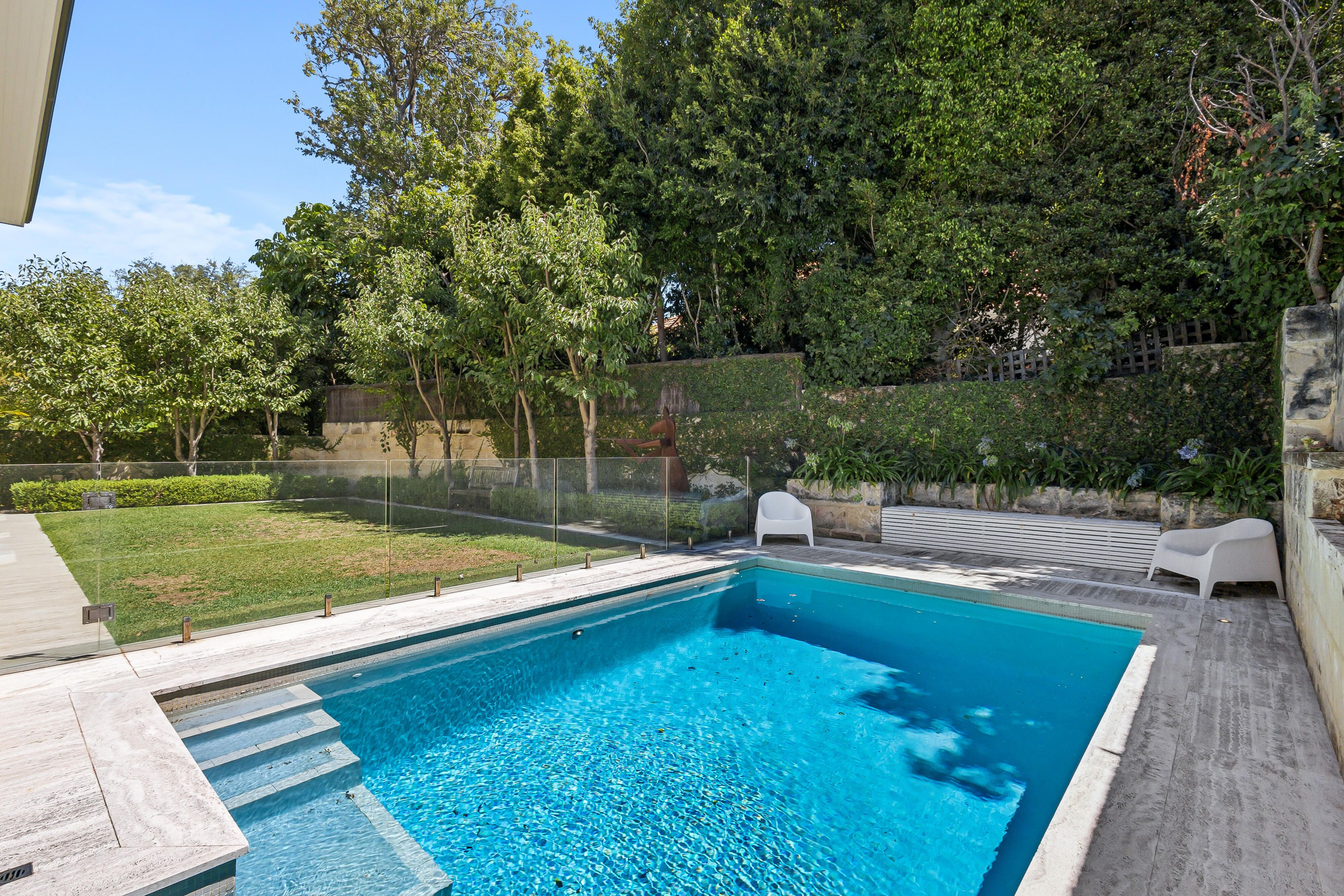 18 Hurstford Close, Peppermint Grove, WA 6011