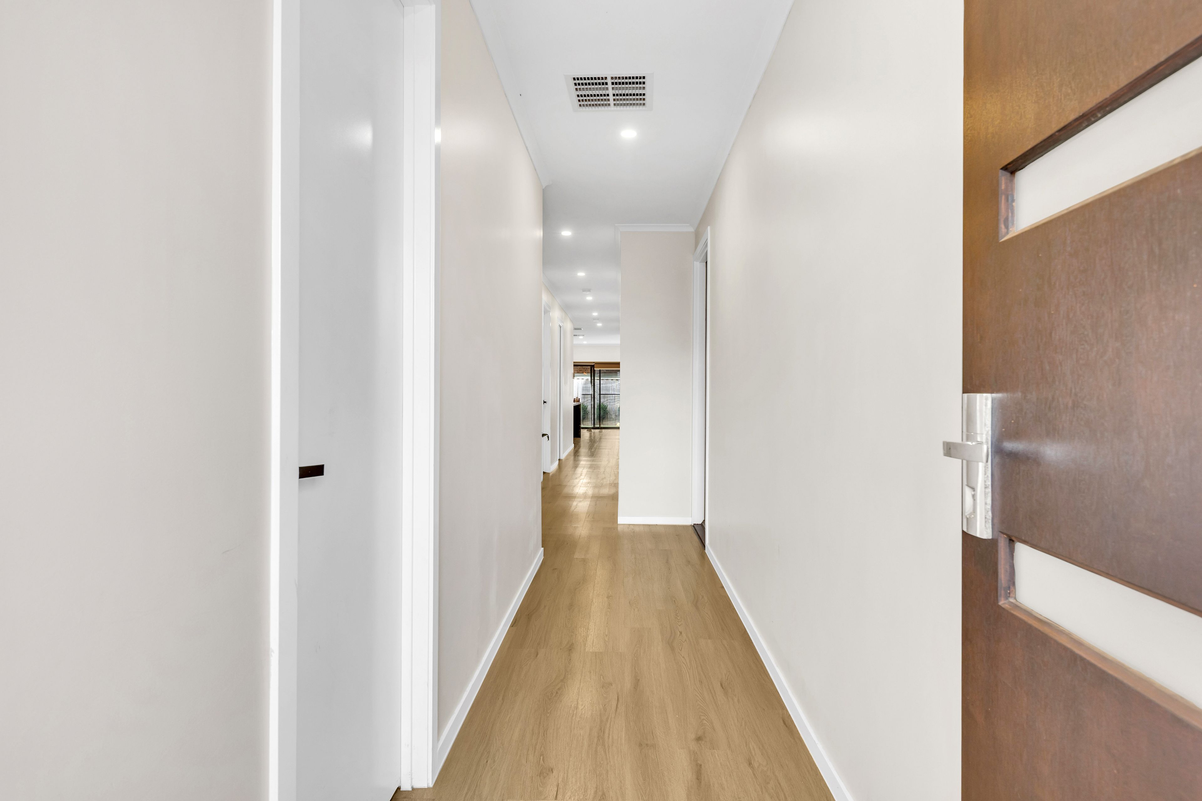 6 Akthar Avenue, Rockbank, VIC 3335