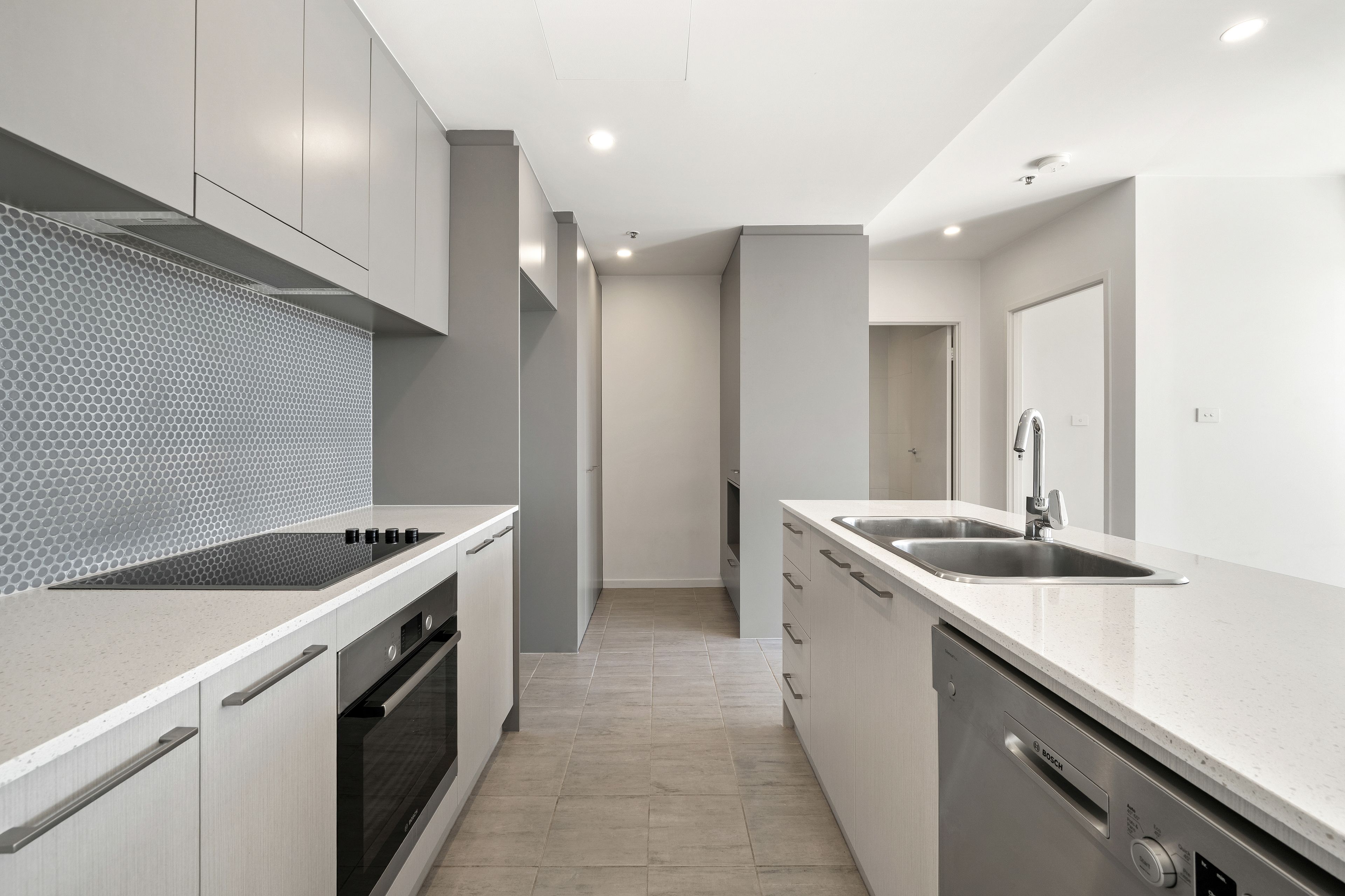 197/7 Irving Street — photo 15 of 16