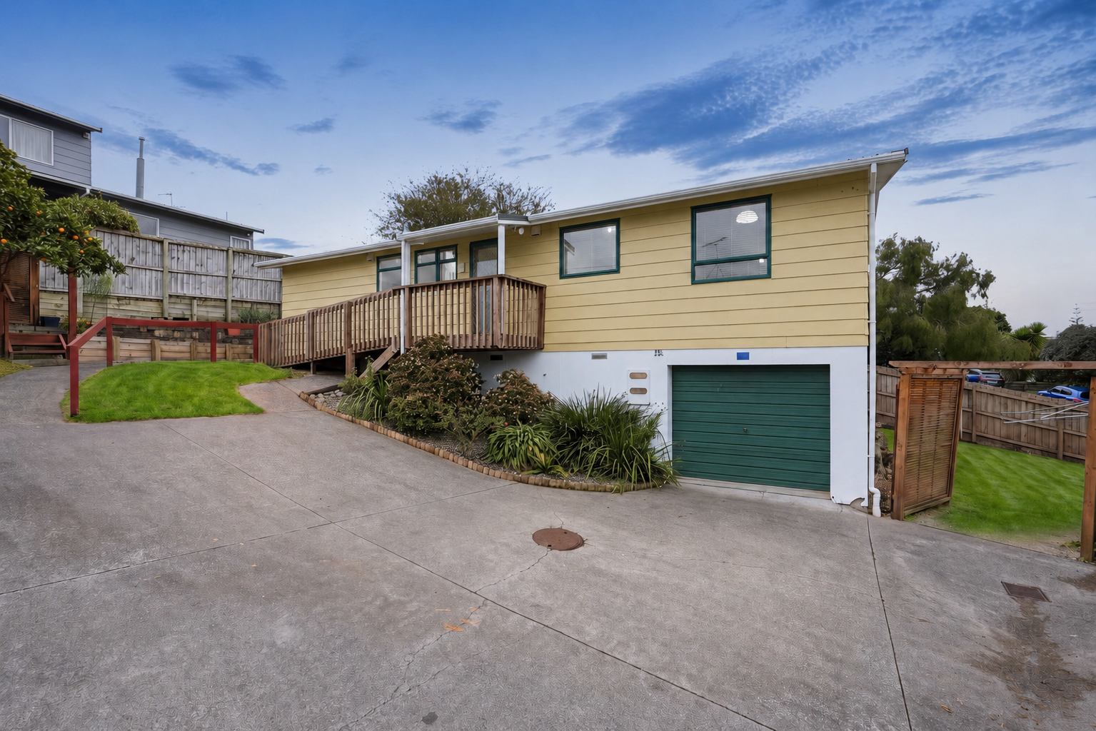 25A Levesque Street, Birkdale, North Shore City