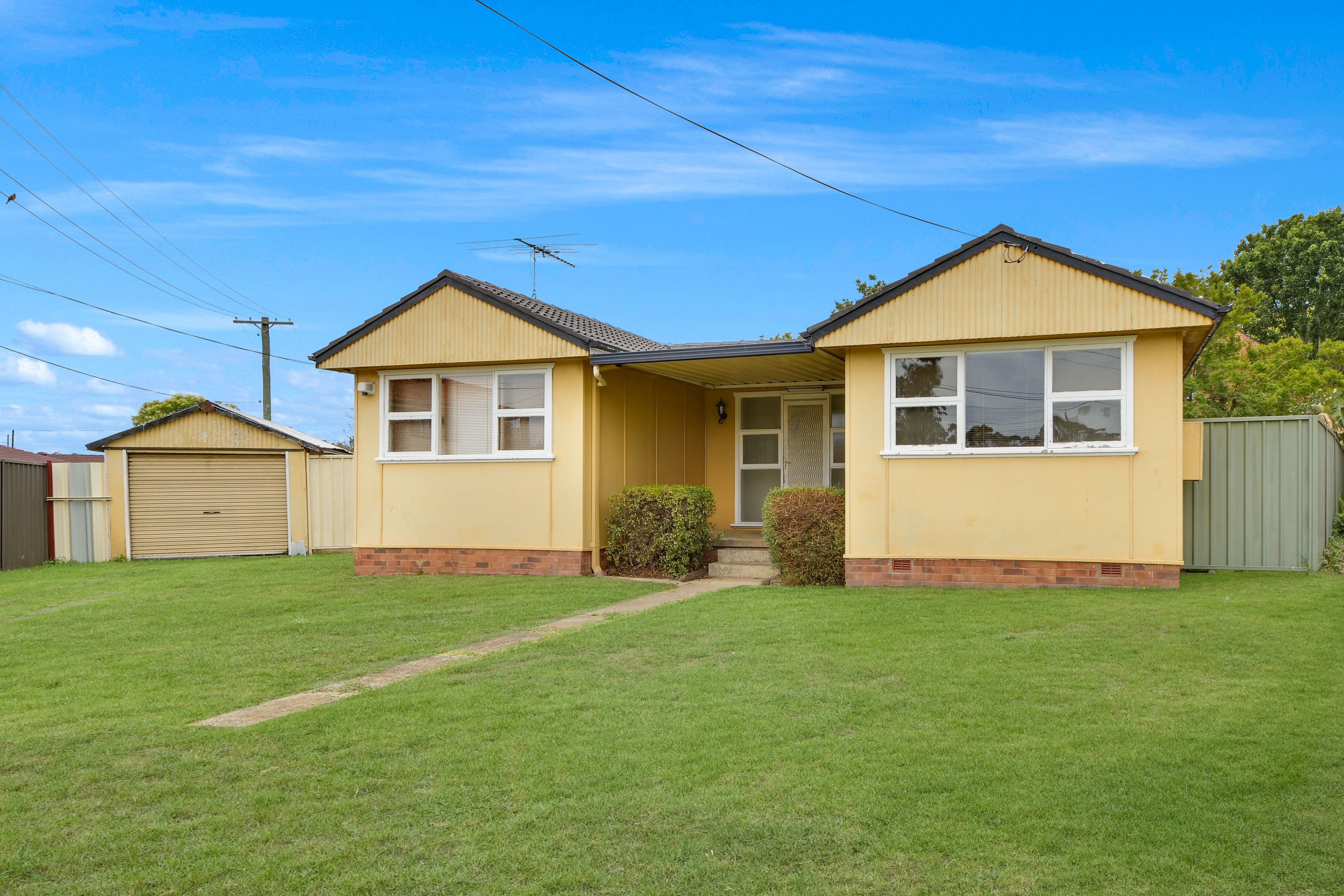Minto, NSW 2566