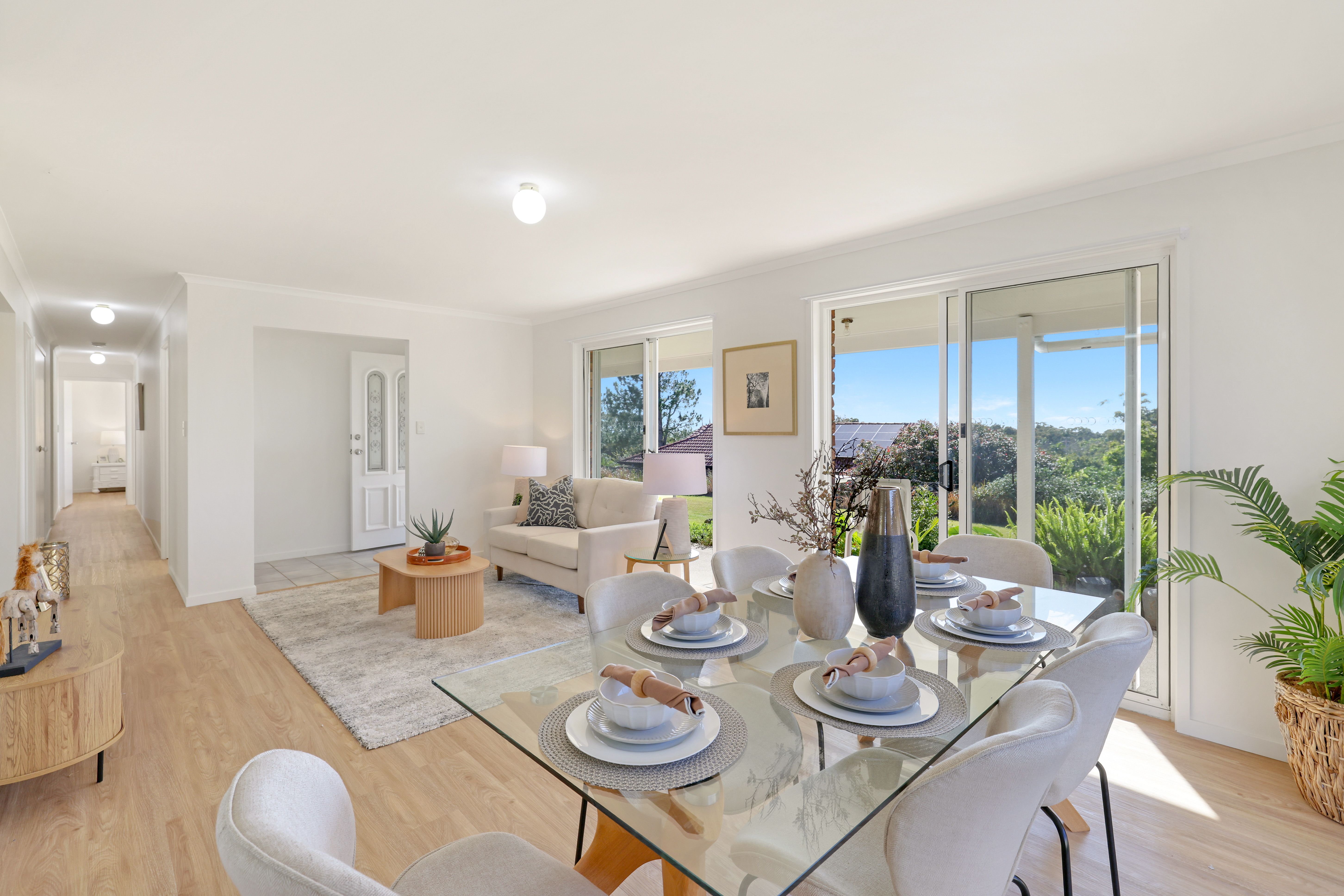 311 Macdonnell Road — photo 9 of 30