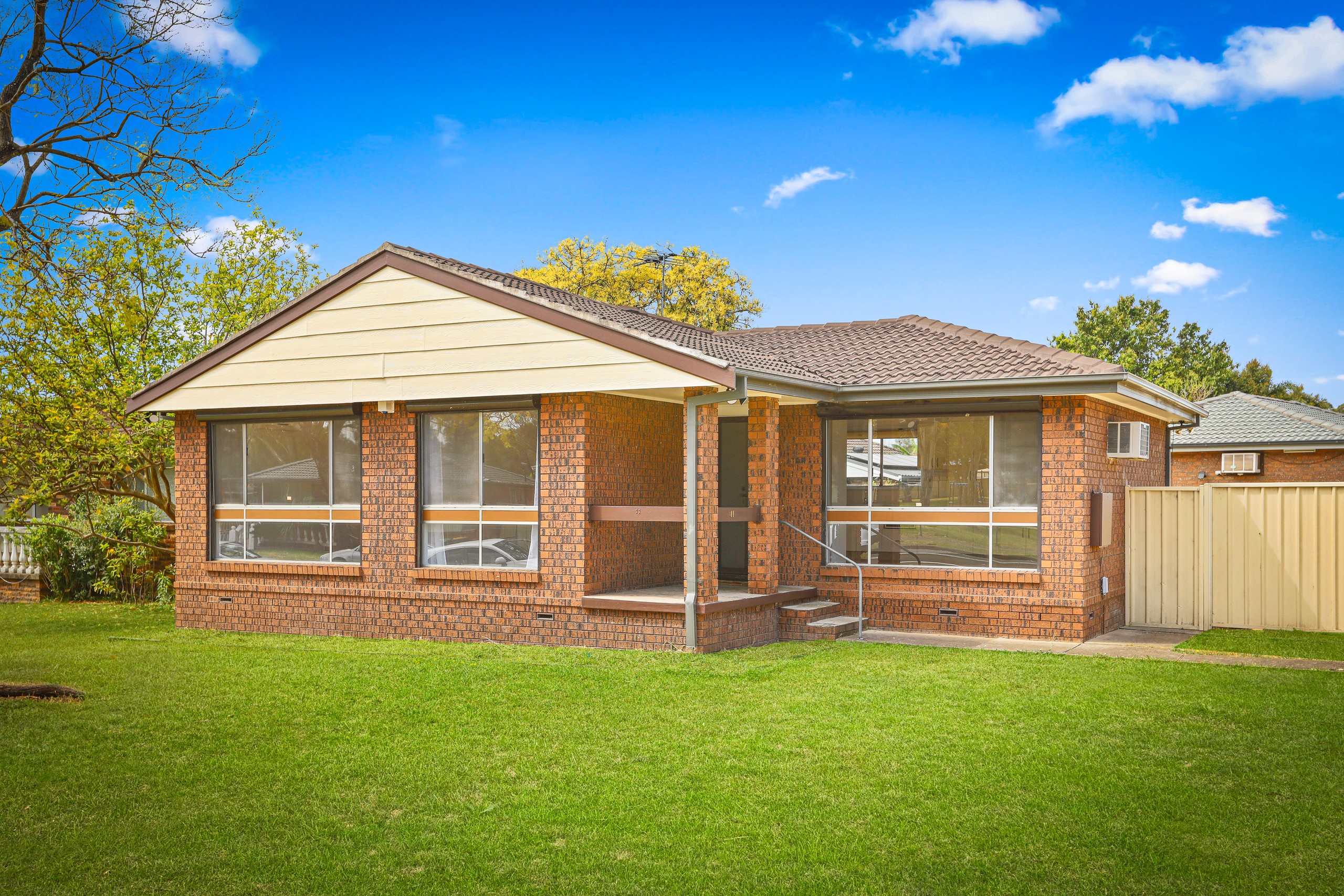 11 Hoyle Drive, Dean Park, NSW 2761
