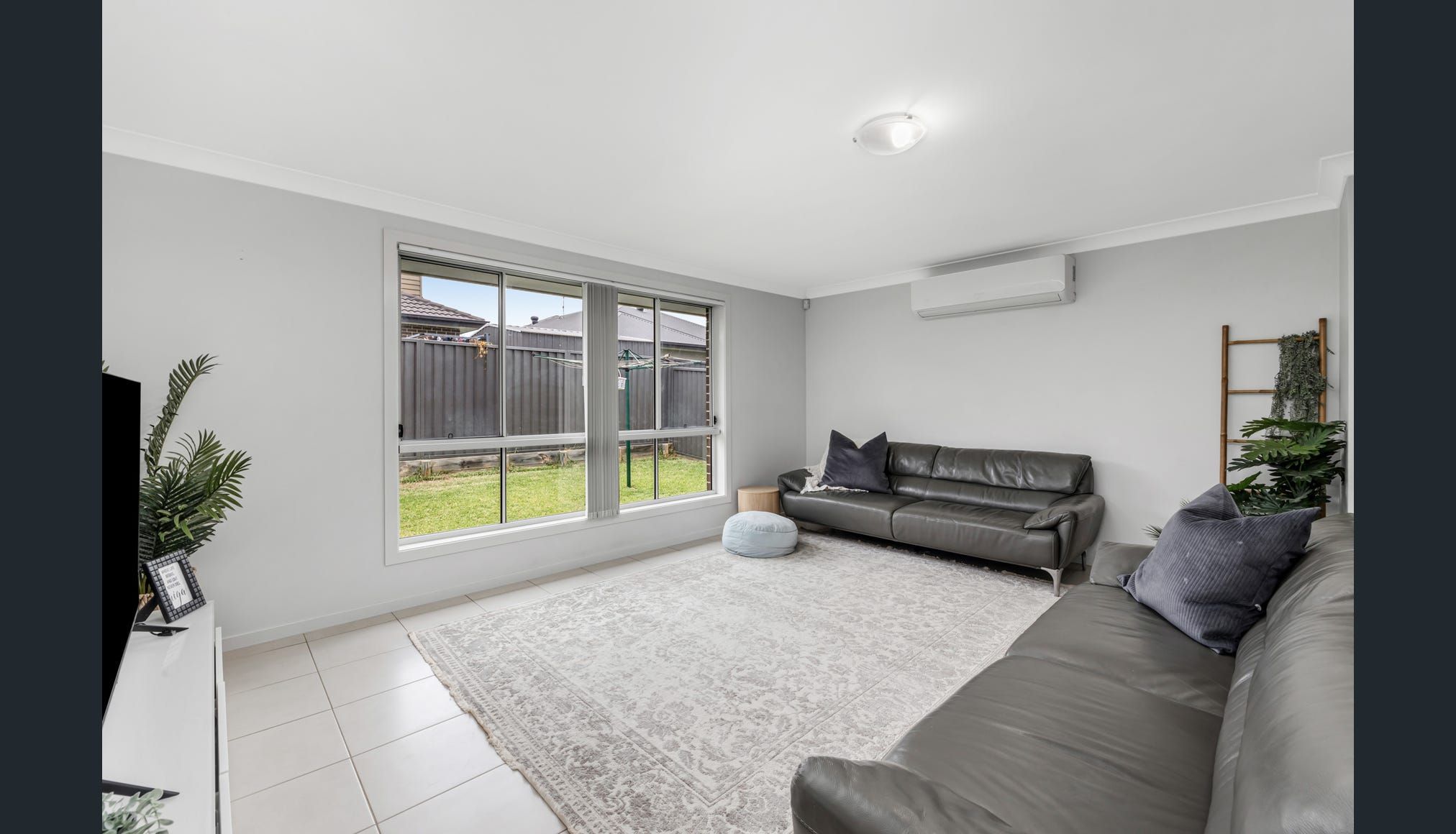 6 Treeview Place, Glenmore Park, NSW 2745