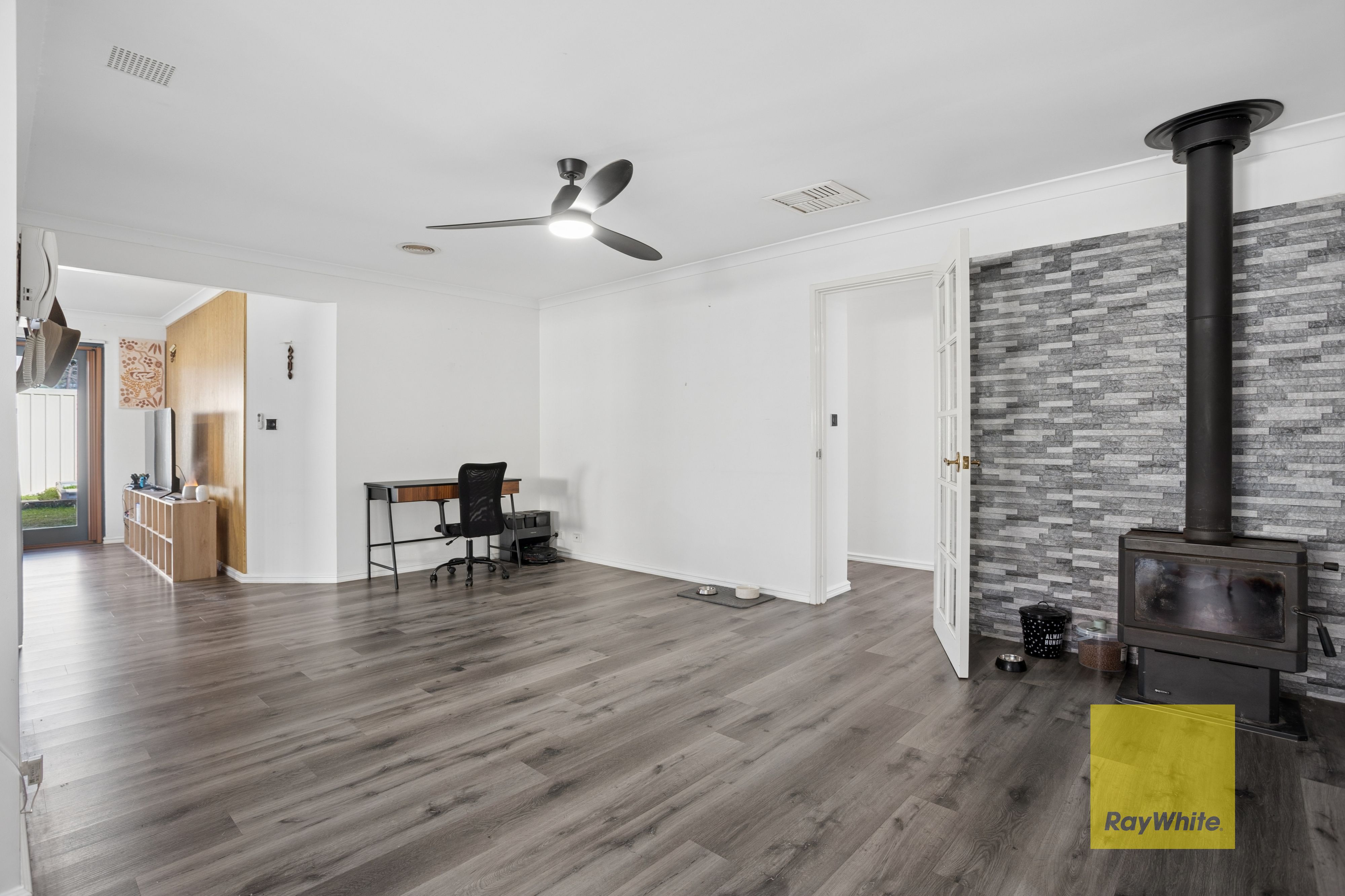 114 Ponte Vecchio Boulevard — photo 5 of 24