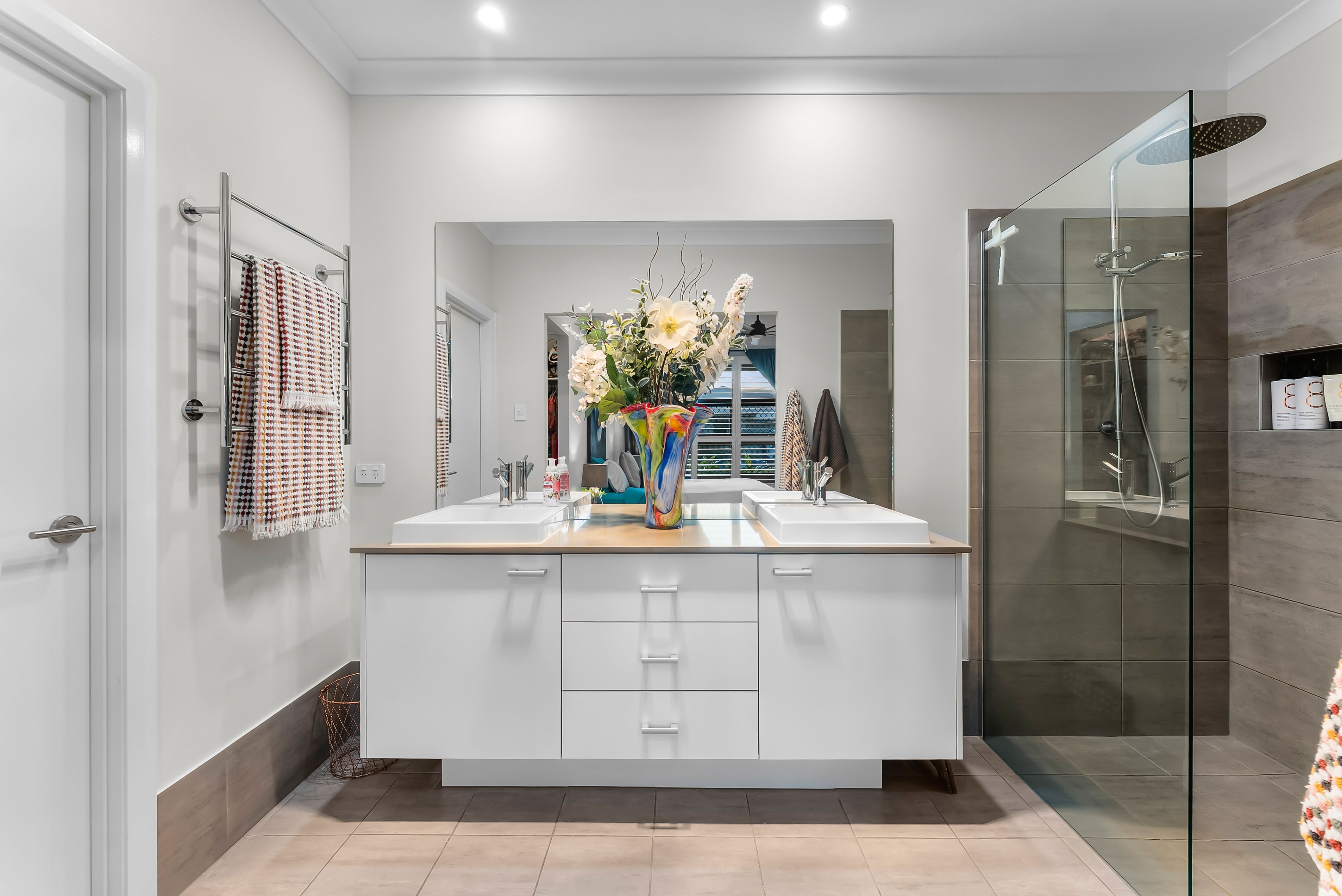 28 Cusack Street — photo 18 of 22