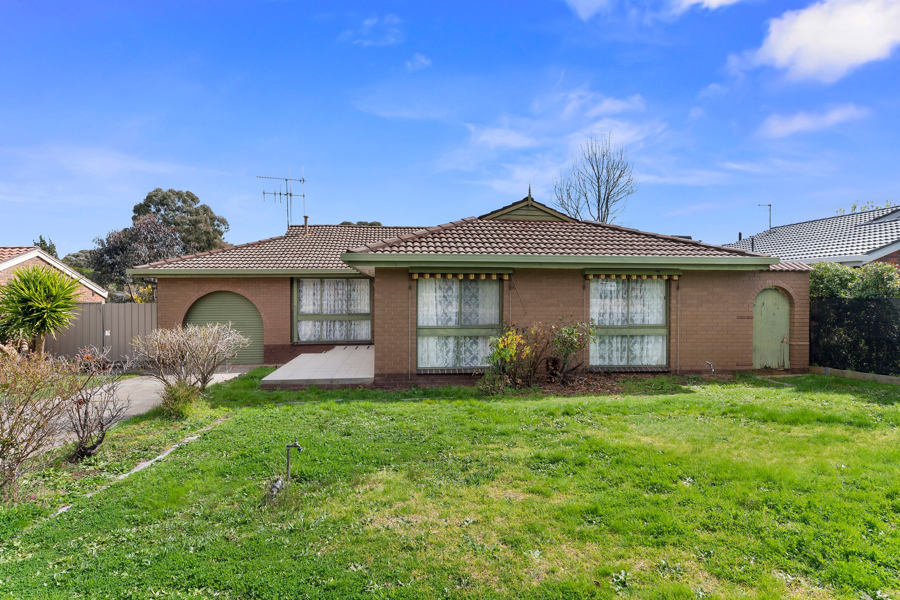 23 Cheriton Drive, Strathdale, VIC 3550