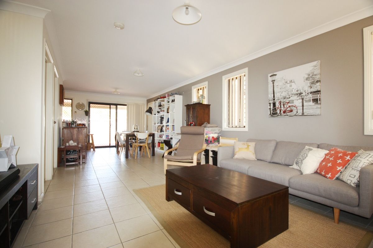 3/9-11 Fourth Avenue, Macquarie Fields, NSW 2564
