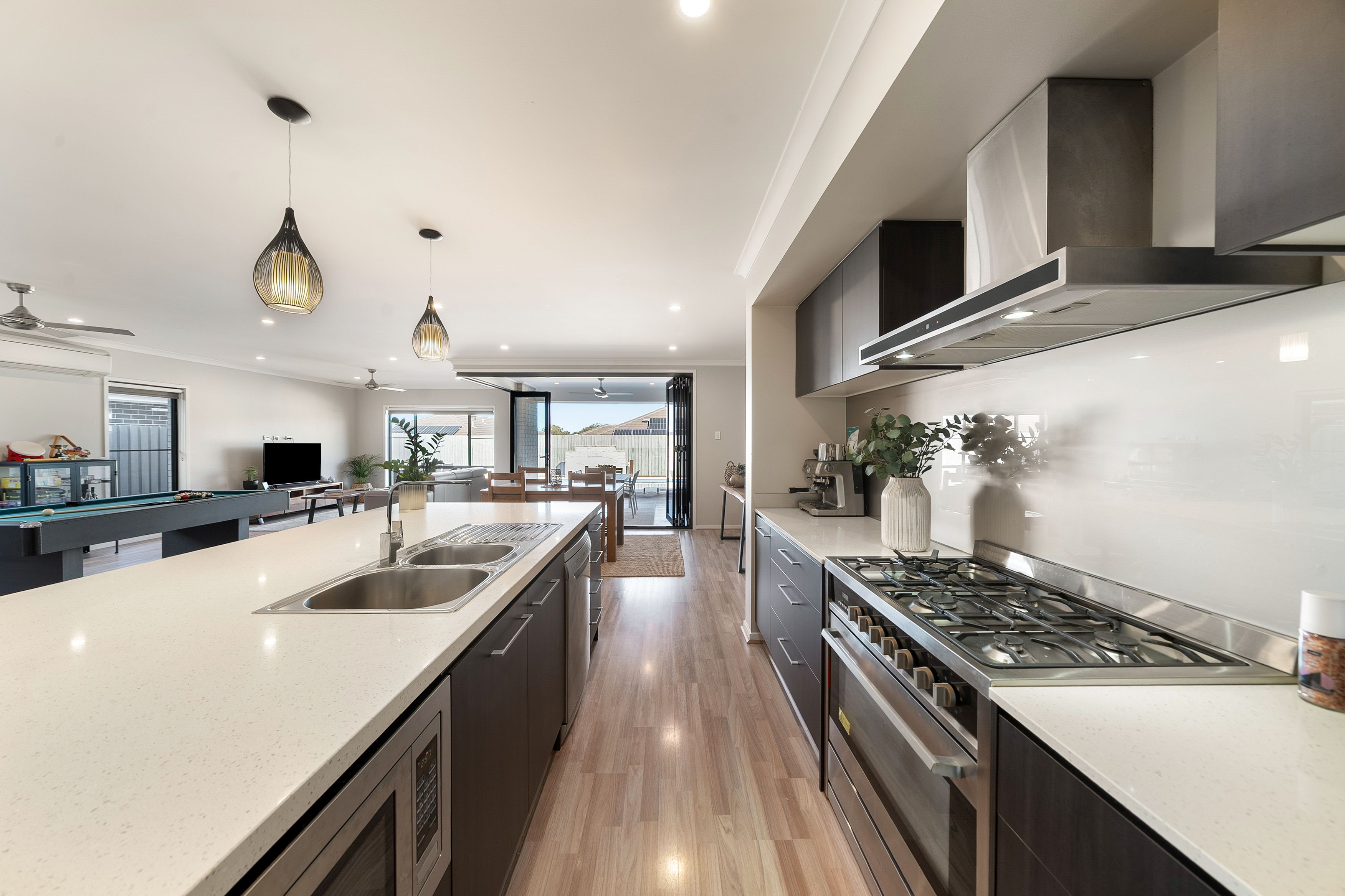 11 Tozer Street — photo 4 of 29