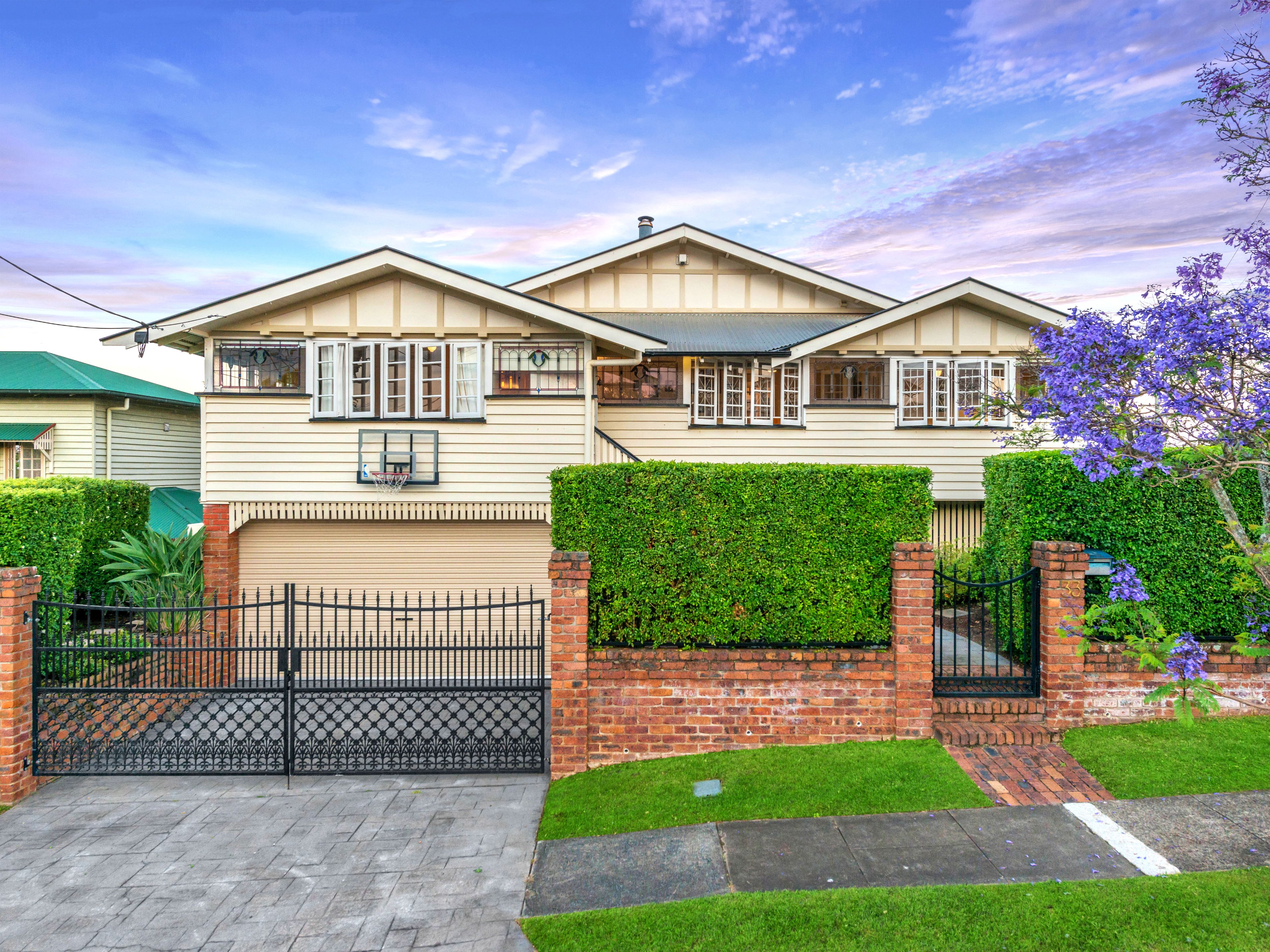 33 Ashgrove Crescent, Ashgrove, QLD 4060