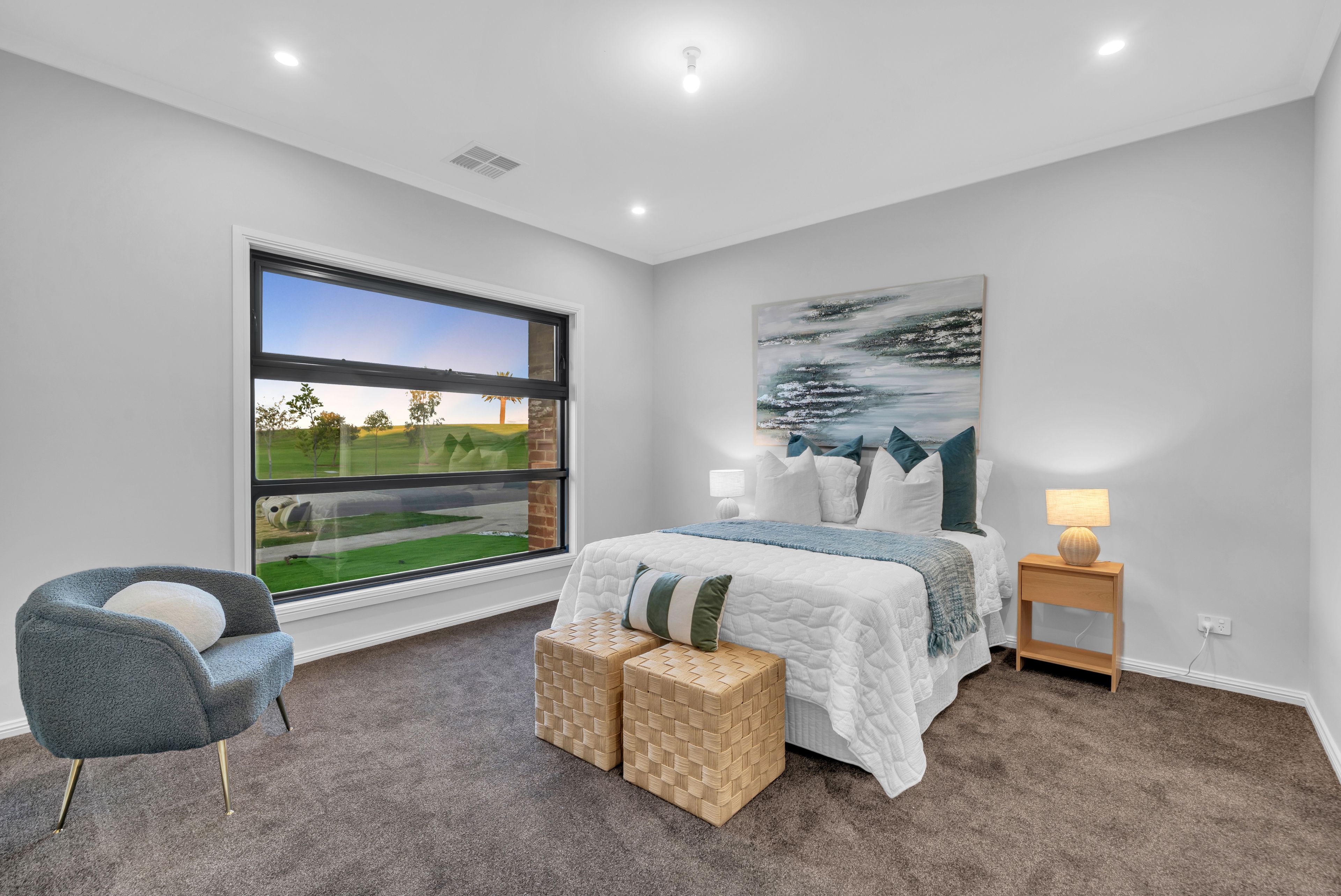 30 Phoenix Avenue — photo 8 of 16