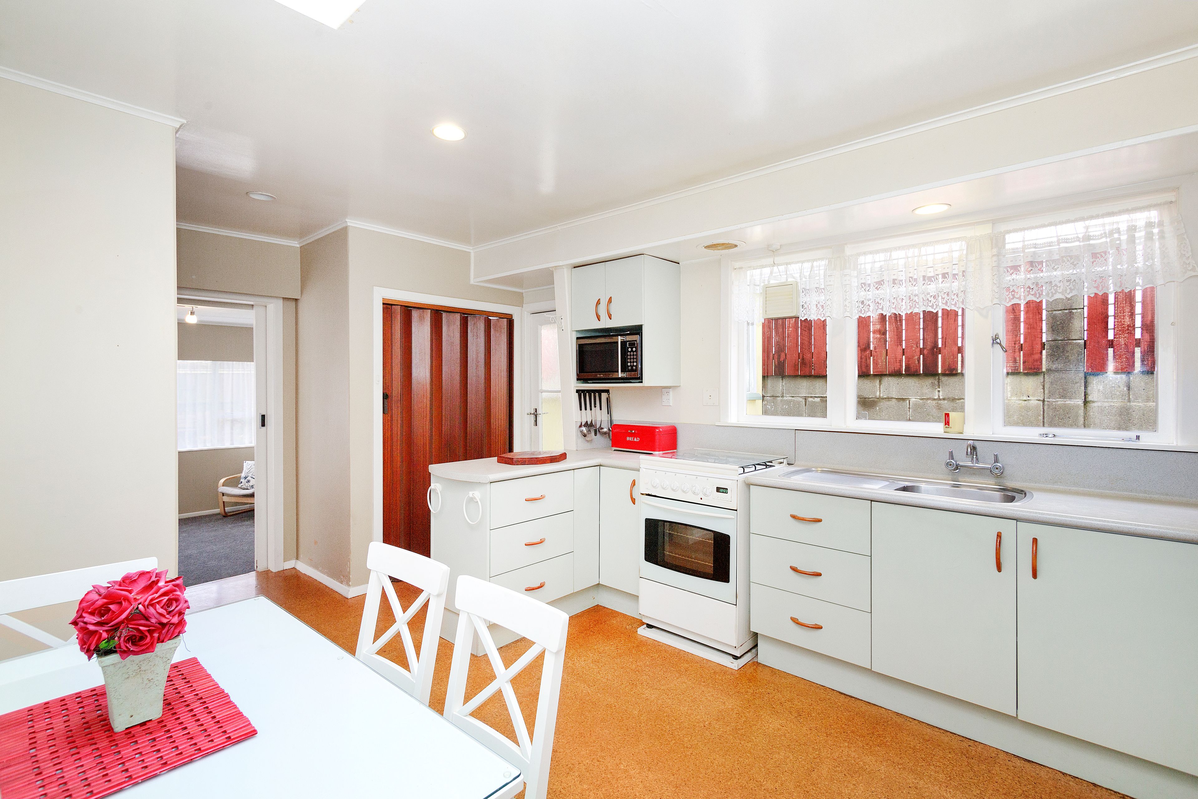 81 Thomas Street, Stokes Valley, Lower Hutt City