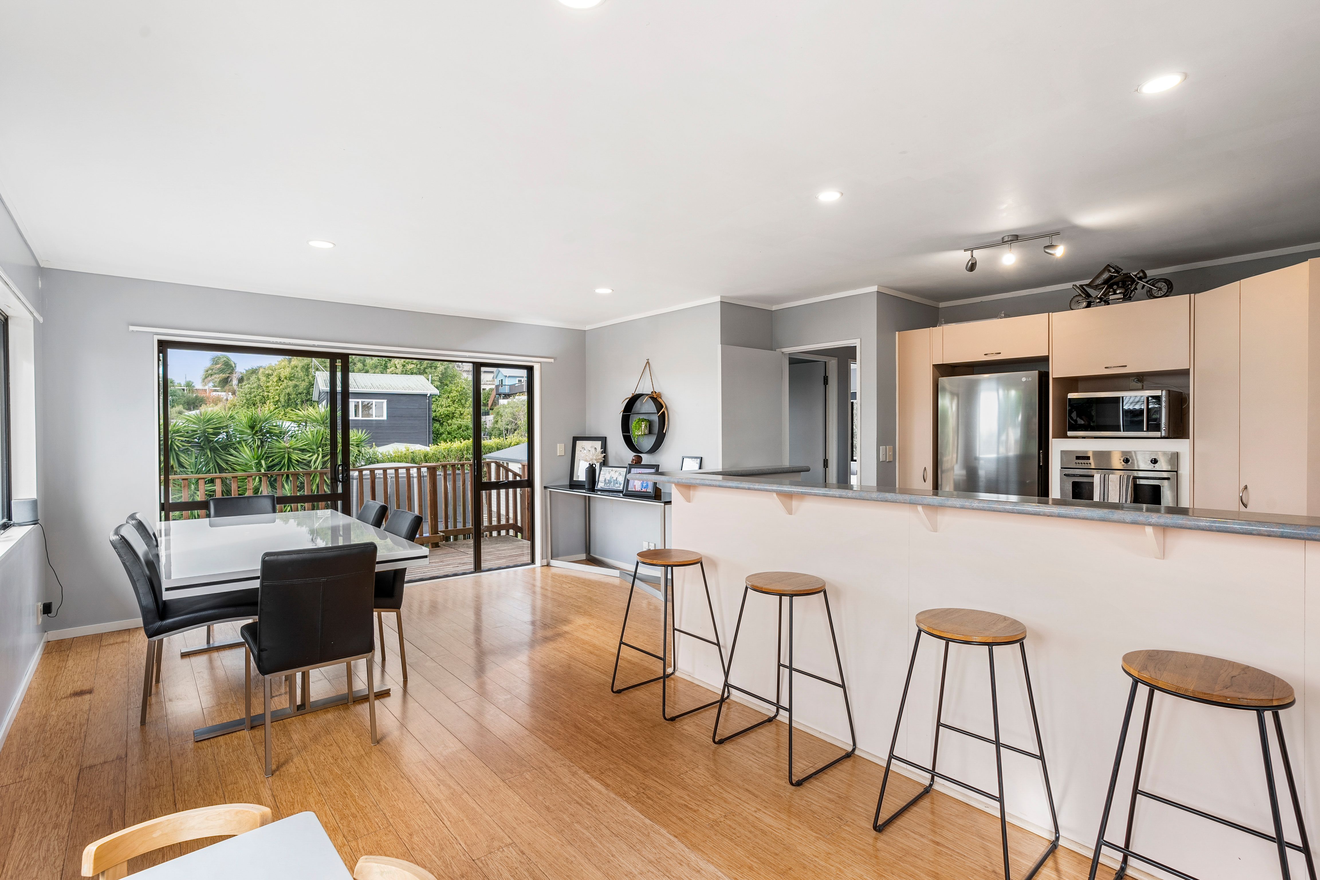 19 Shelly Bay Road, Beachlands, Manukau City