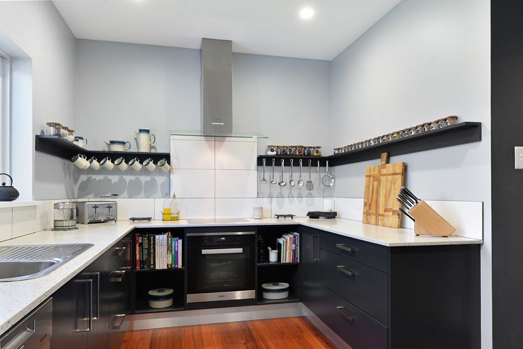 83C Penrose Road — photo 4 of 10