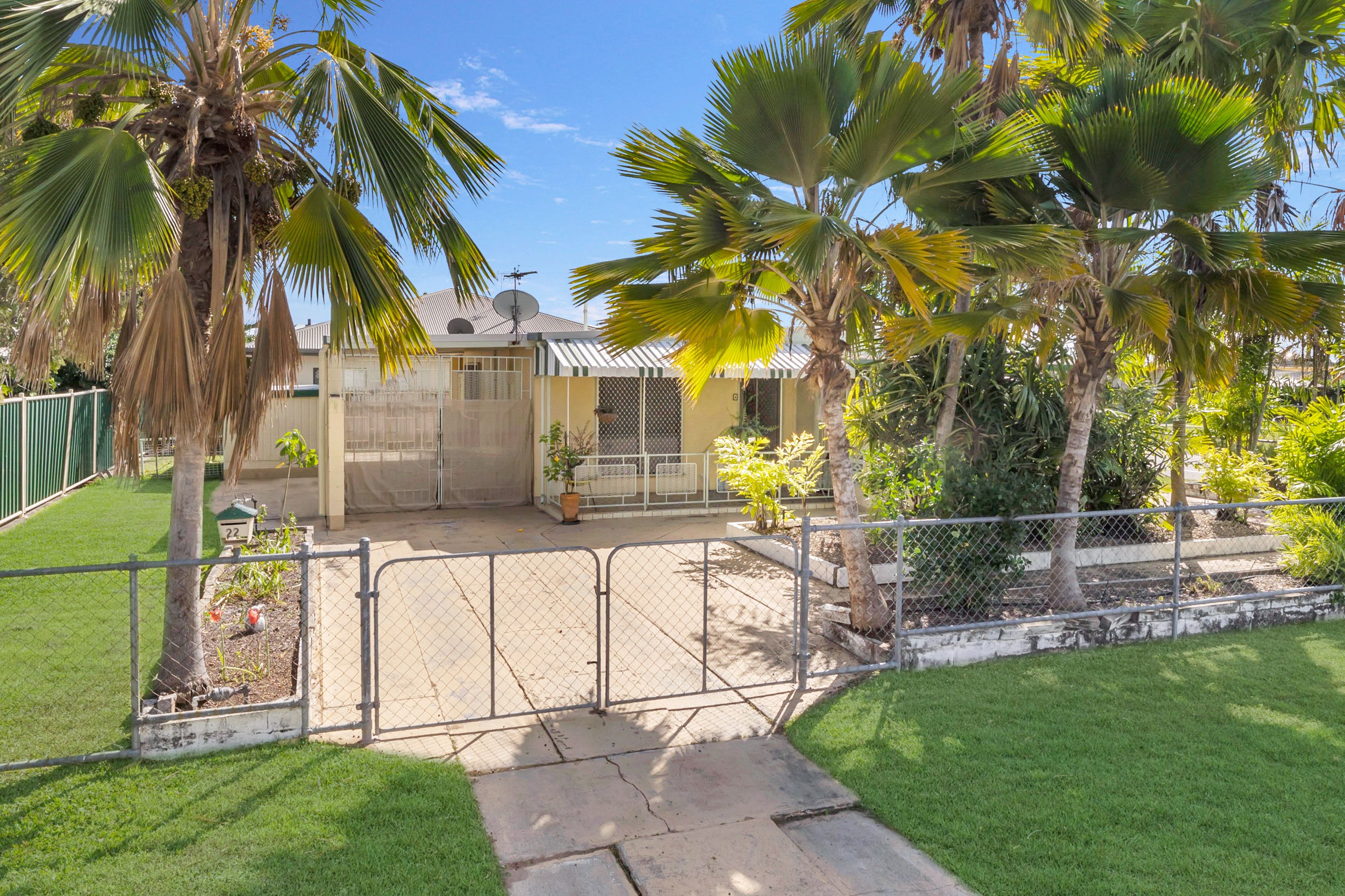 22 Sunderland Street, Garbutt QLD 4814
