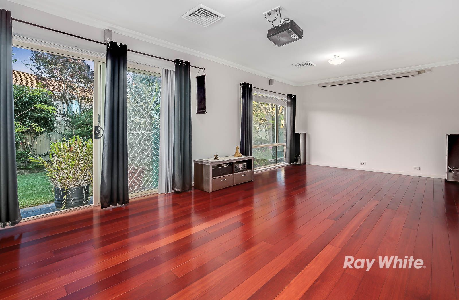 19 John Warren Avenue, Glenwood, NSW 2768