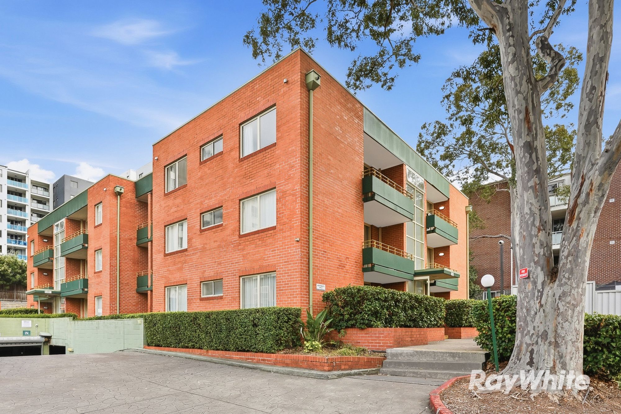 53/8 Hope Street — photo 15 of 19